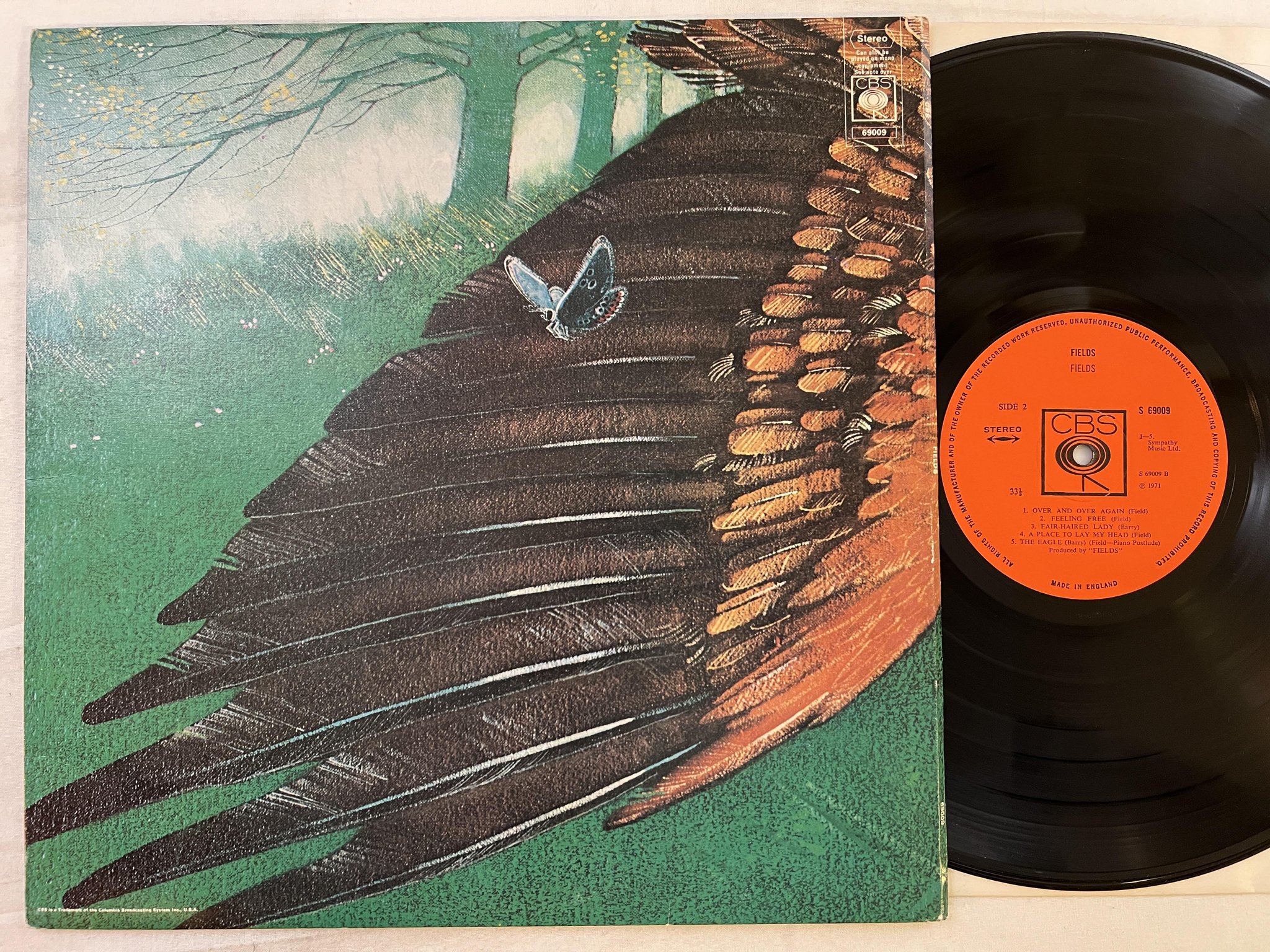 Omslagsbild för skivan FIELDS s/t LP -71 UK CBS S 69009 *** UK PROG ***