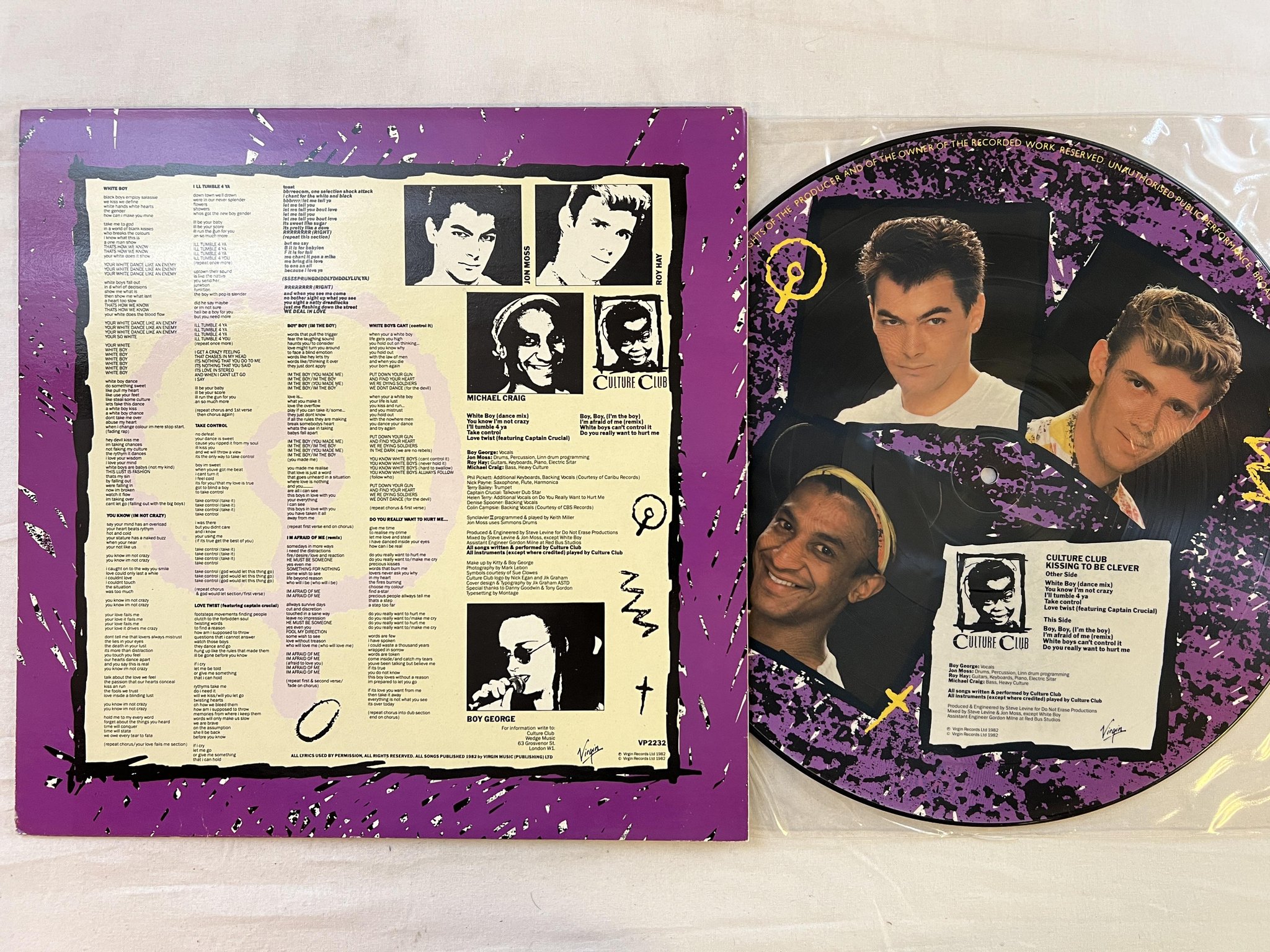 Omslagsbild för skivan CULTURE CLUB kissing to be clever 12"LP PICTURE DISC -82 virgin VP2232