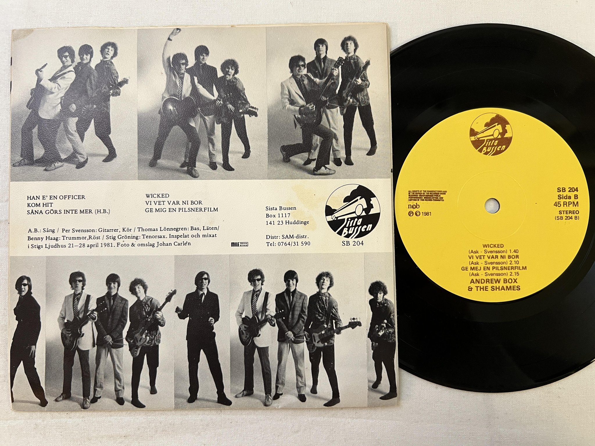 Omslagsbild för skivan ANDREW BOX & THE SHAMES han e en officer 7" -81 Swe SISTA BUSSEN SB 204