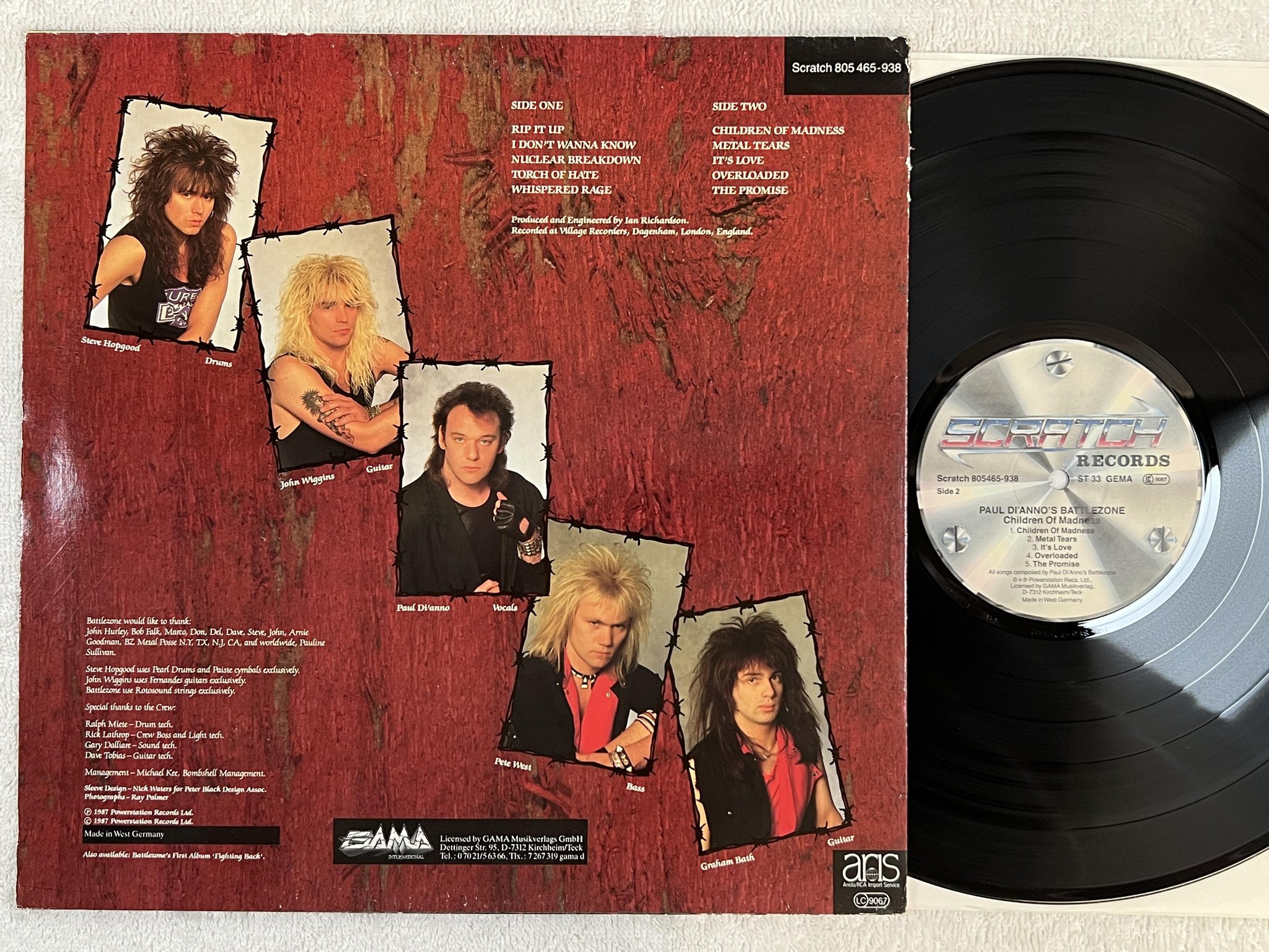 Omslagsbild för skivan PAUL DI'ANNO'S BATTLEZONE Children Of Madness LP -87 Ger SCRATCH 805 465-938