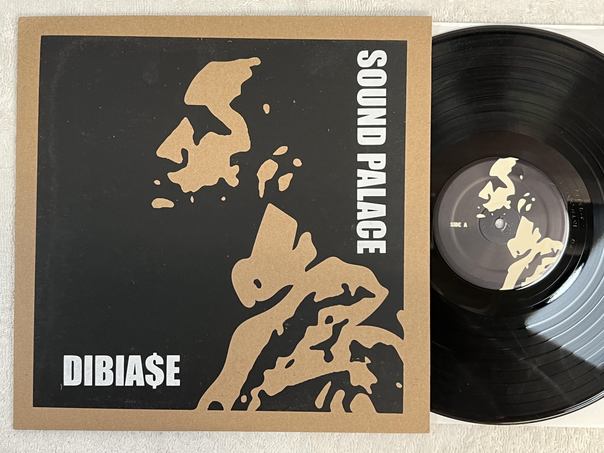 Omslagsbild för skivan DIABASE Sound Palace LP US 2016 10 THIRTY RECORDS