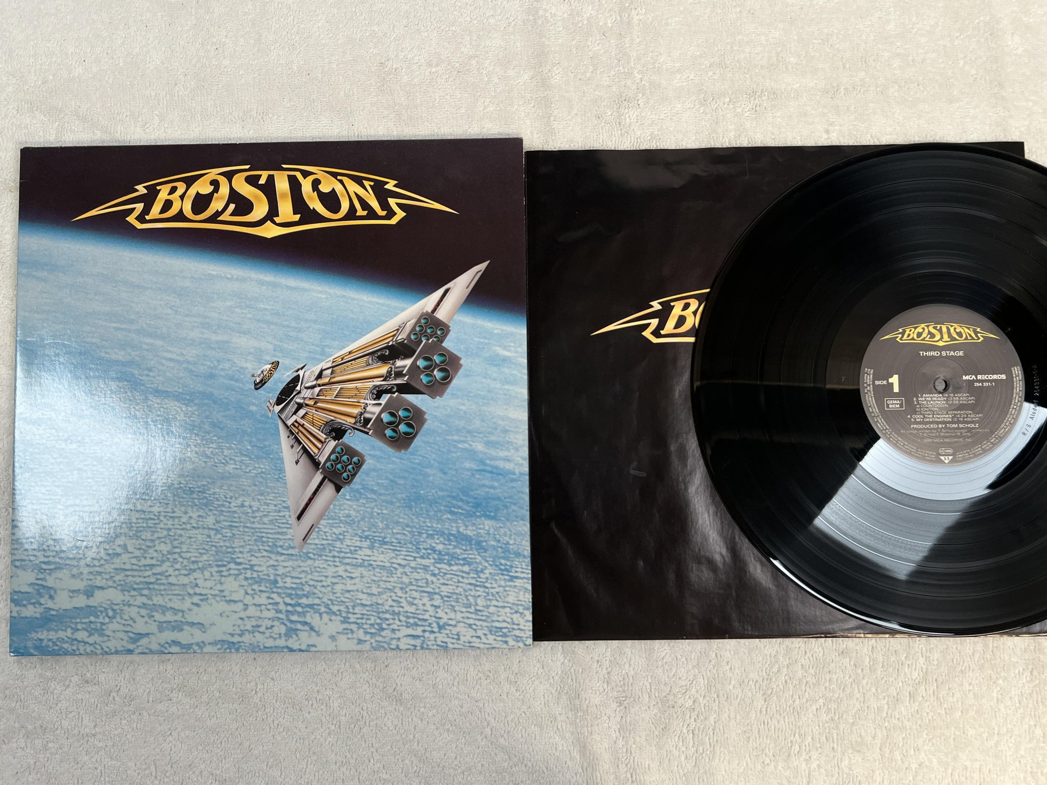 Omslagsbild för skivan BOSTON Third Stage LP -86 Ger MCA 254 331-1