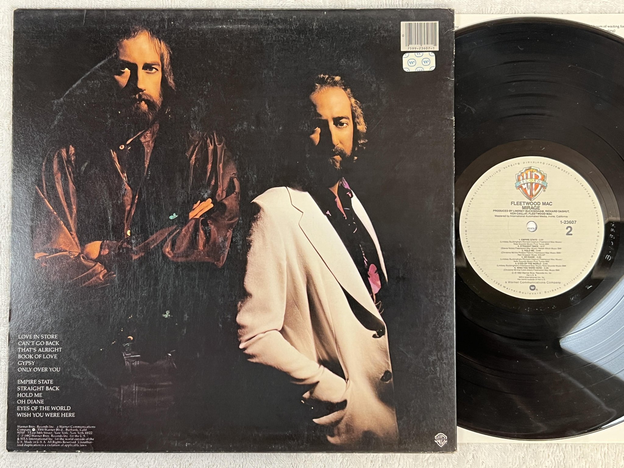 Omslagsbild för skivan FLEETWOOD MAC mirage LP -82 US WARNER 1-23607 *** promo stamp ***