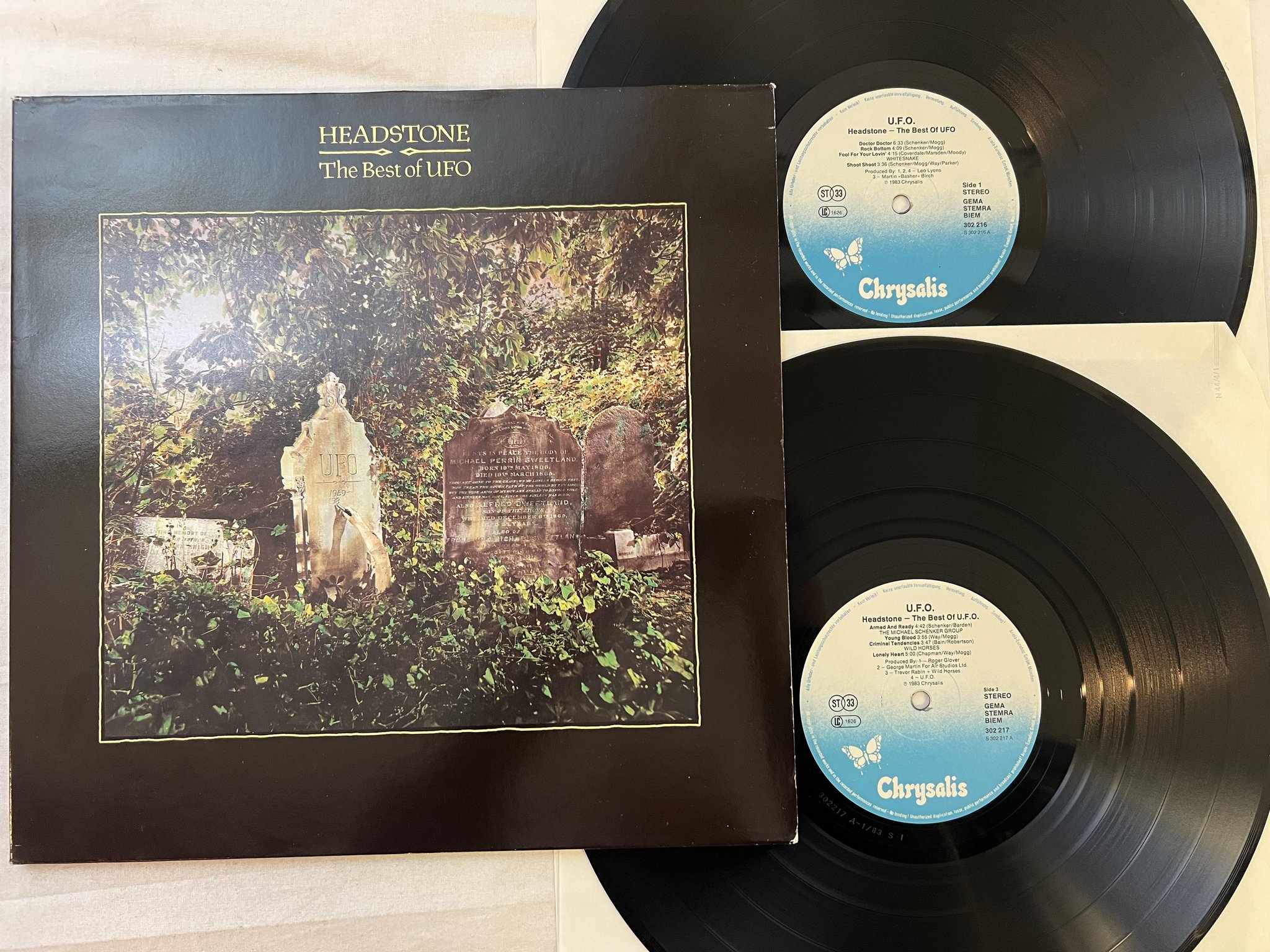 Omslagsbild för skivan V/A Headstone: the best of UFO 2xLP -83 CHRYSALIS 302 218-406