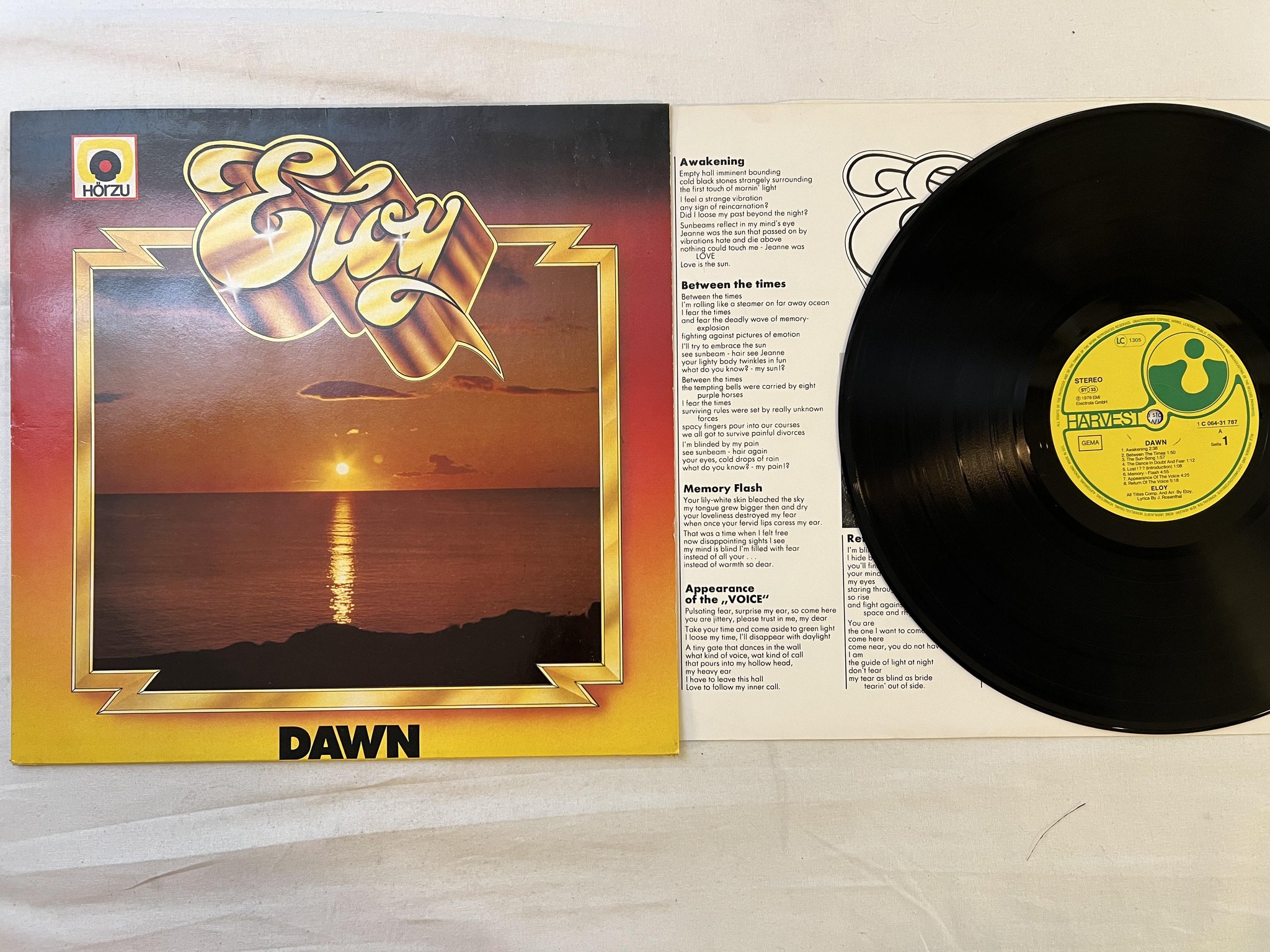 Omslagsbild för skivan ELOY dawn LP Ger HARVEST 1C 064-31787