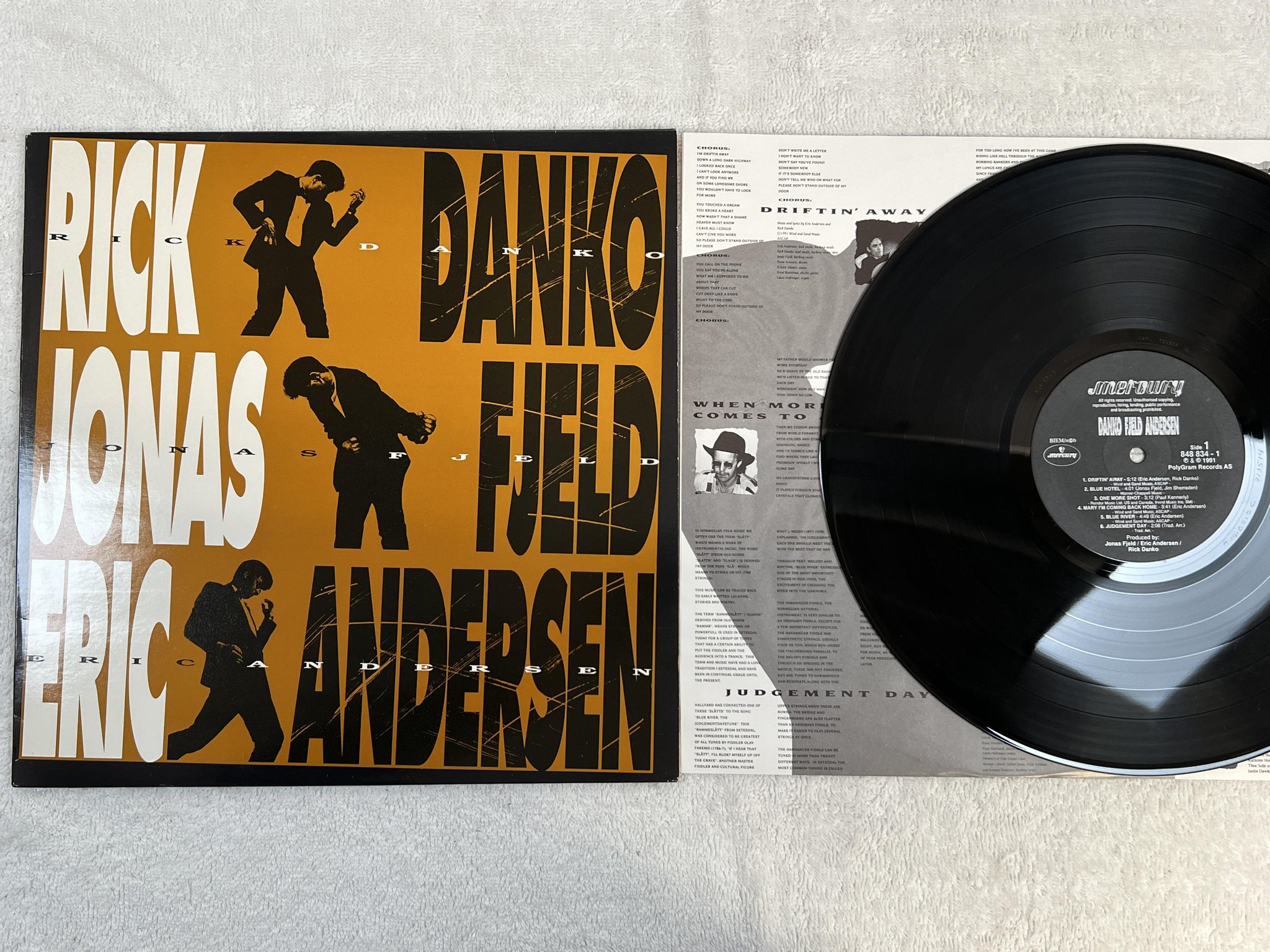 Omslagsbild för skivan DANKO FJELD ANDERSEN s/t LP -91 Norway MERCURY 848 834-1