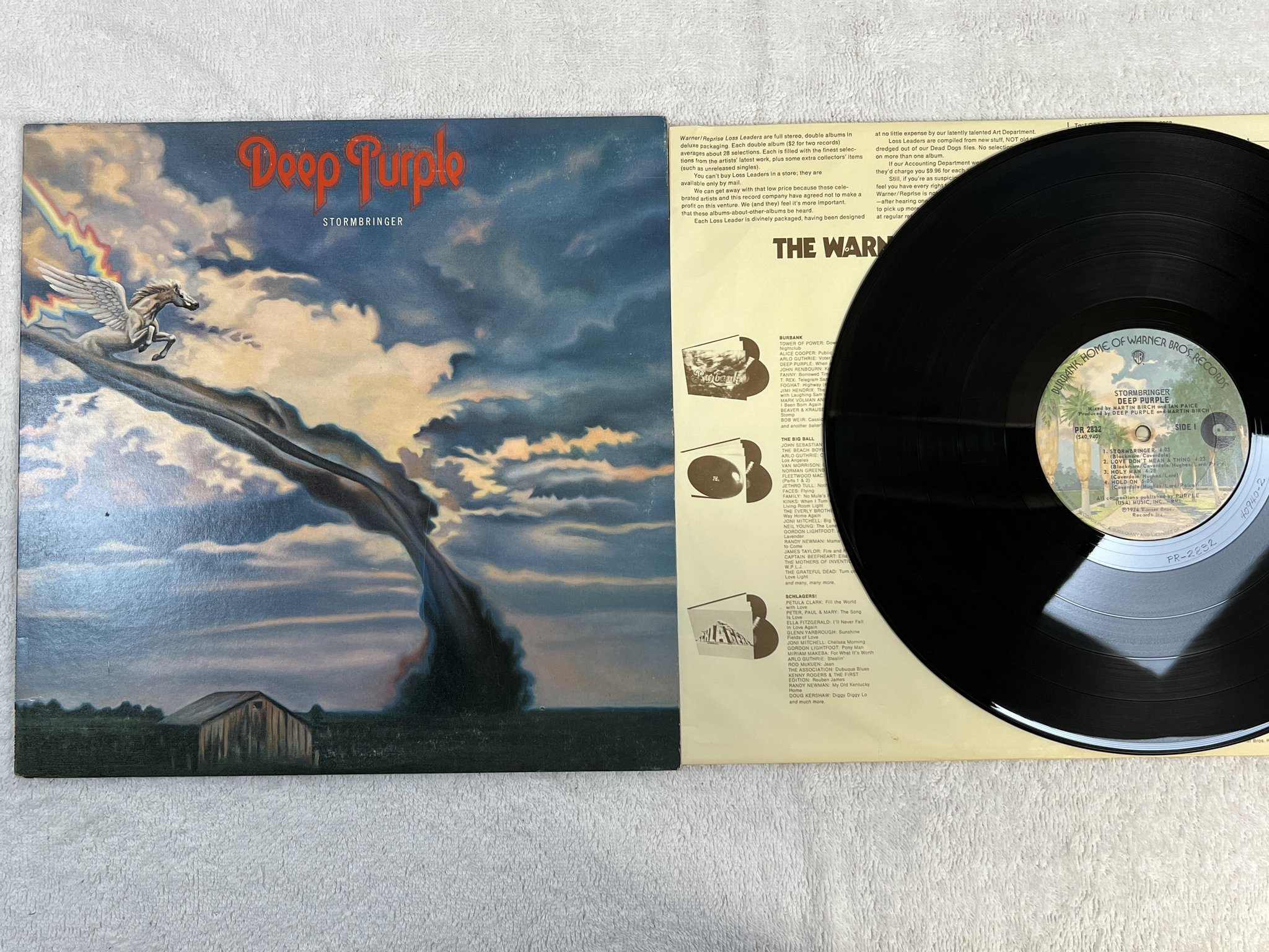 Omslagsbild för skivan DEEP PURPLE strombringer LP -74 US WARNER PR 2832