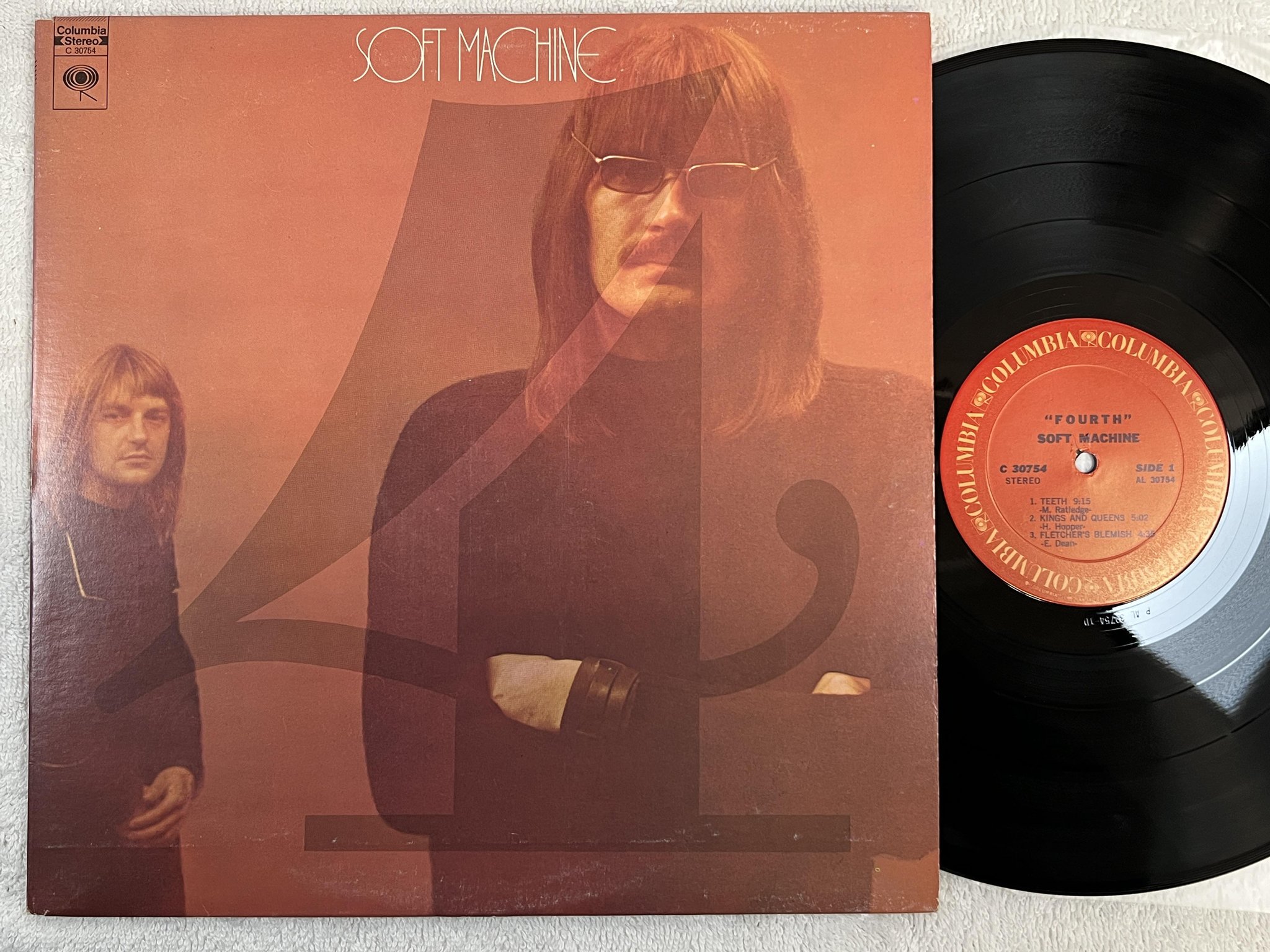 Omslagsbild för skivan SOFT MACHINE fourth LP -71 US COLUMBIA C 30754