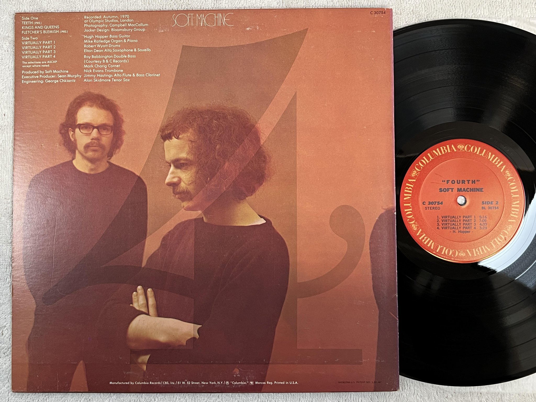 Omslagsbild för skivan SOFT MACHINE fourth LP -71 US COLUMBIA C 30754