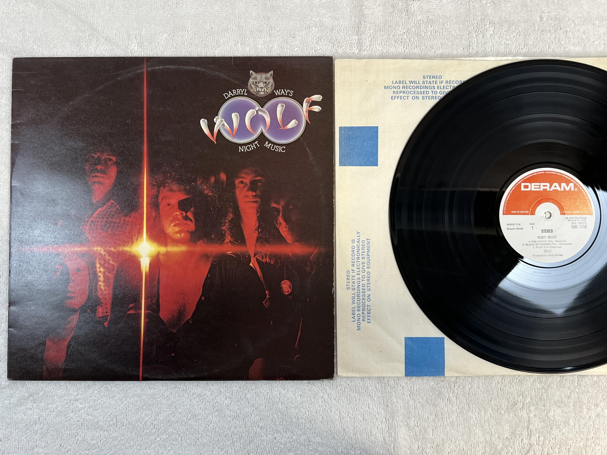 Omslagsbild för skivan WOLF Night Music LP -74 UK DERAM SML 1116