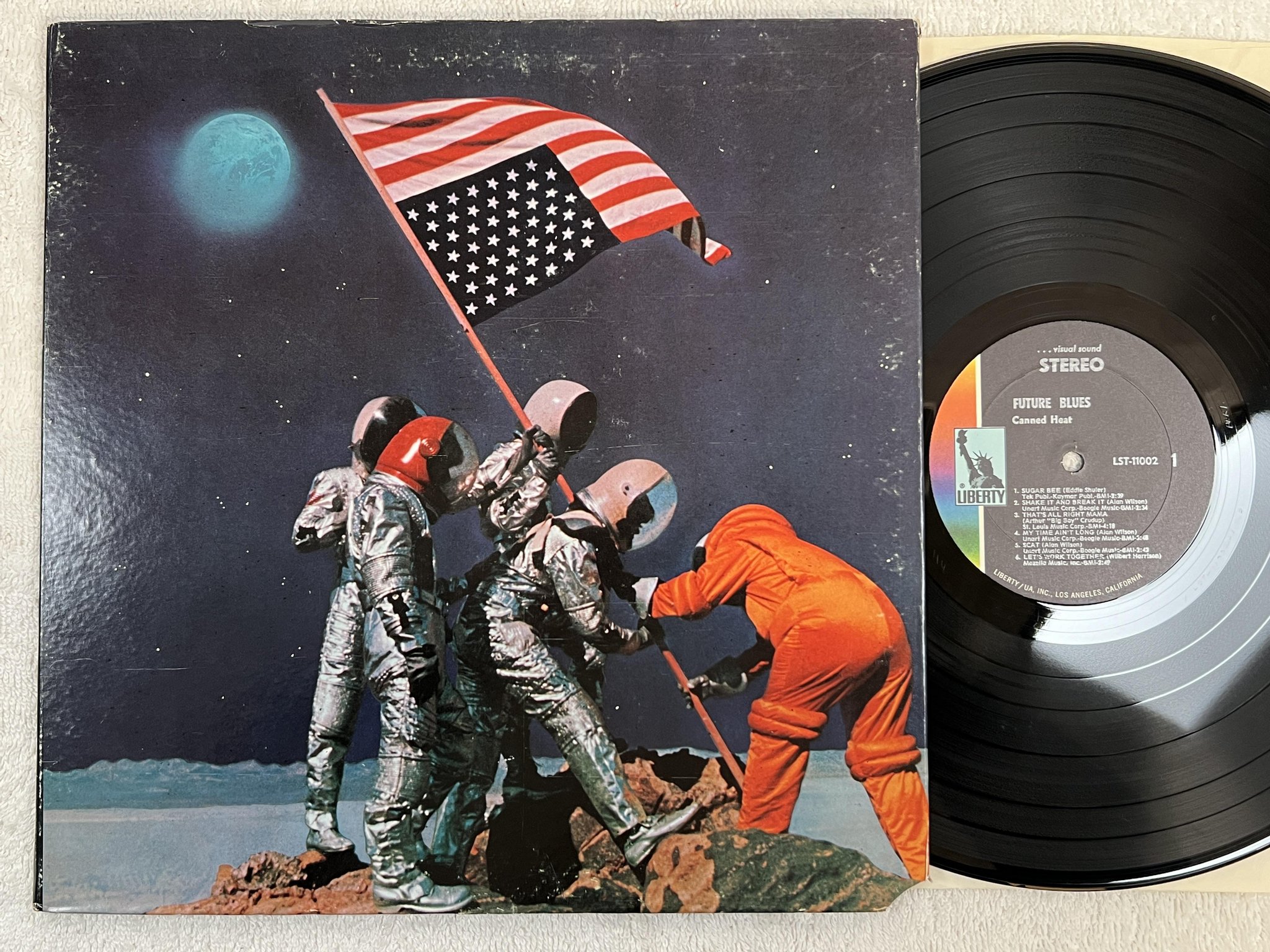 Omslagsbild för skivan CANNED HEAT future blues LP -70 US LIBERTY LST-11002 *** kanned korn komix ***
