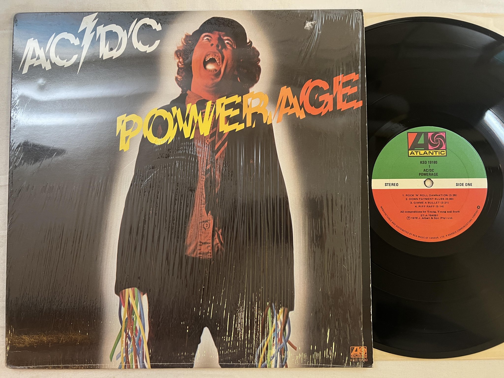 Omslagsbild för skivan AC/DC powerage LP -78 Can ATLANTIC KSD 19180