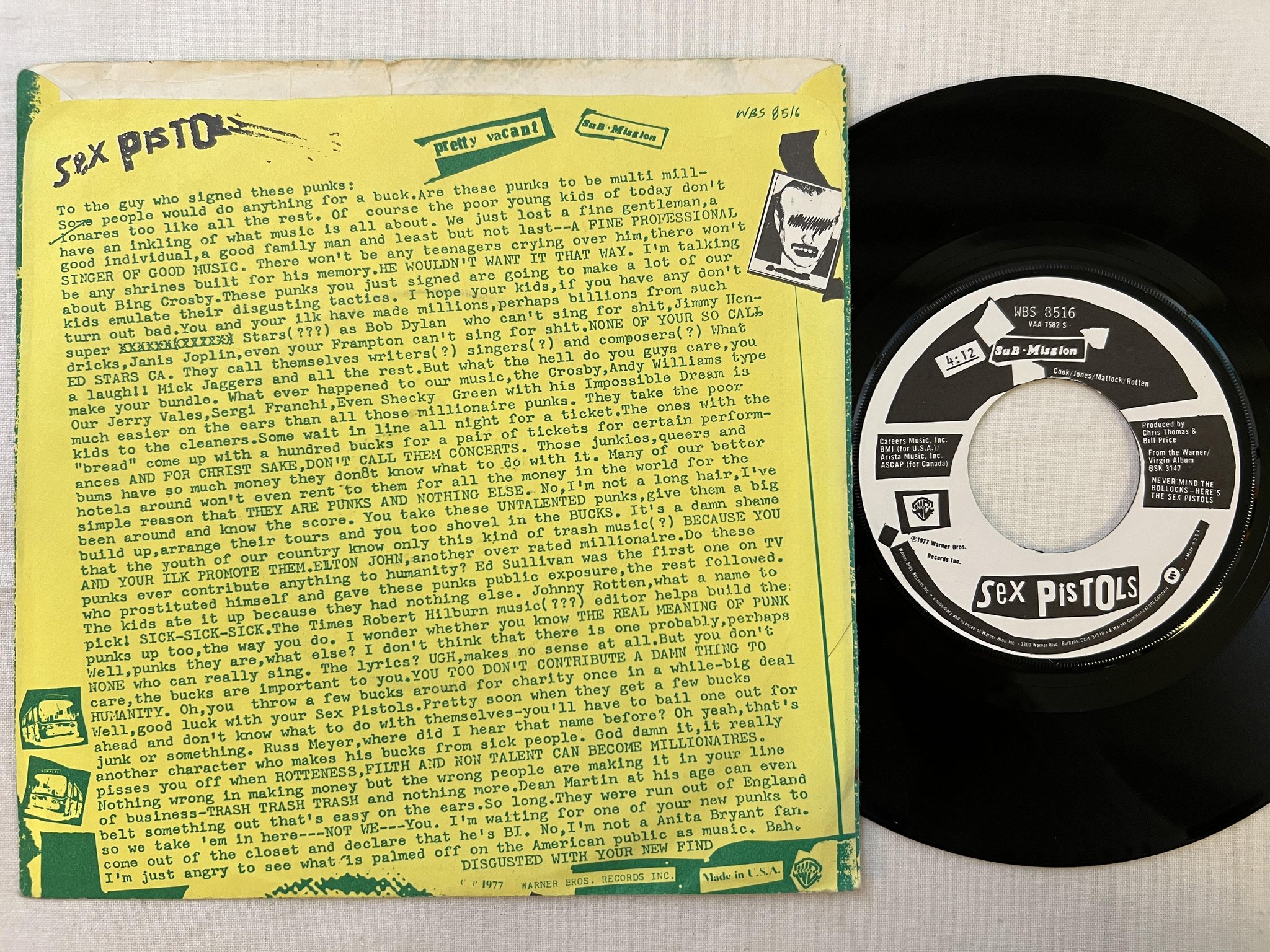 Omslagsbild för skivan SEX PISTOLS pretty vacant 7" -77 US WARNER WBS 8516