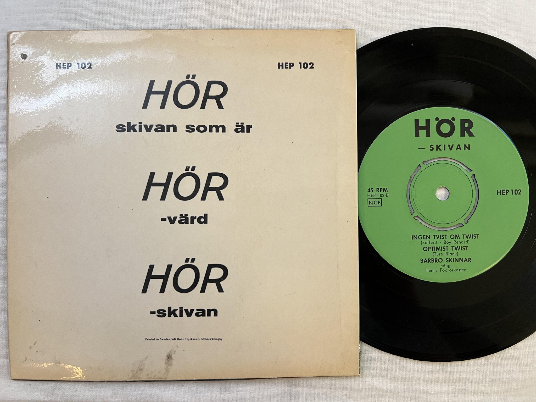 Omslagsbild för skivan BARBRO SKINNAR säj mej hur du vill ha det 7"ep -62 HÖR SKIVAN HEP 102