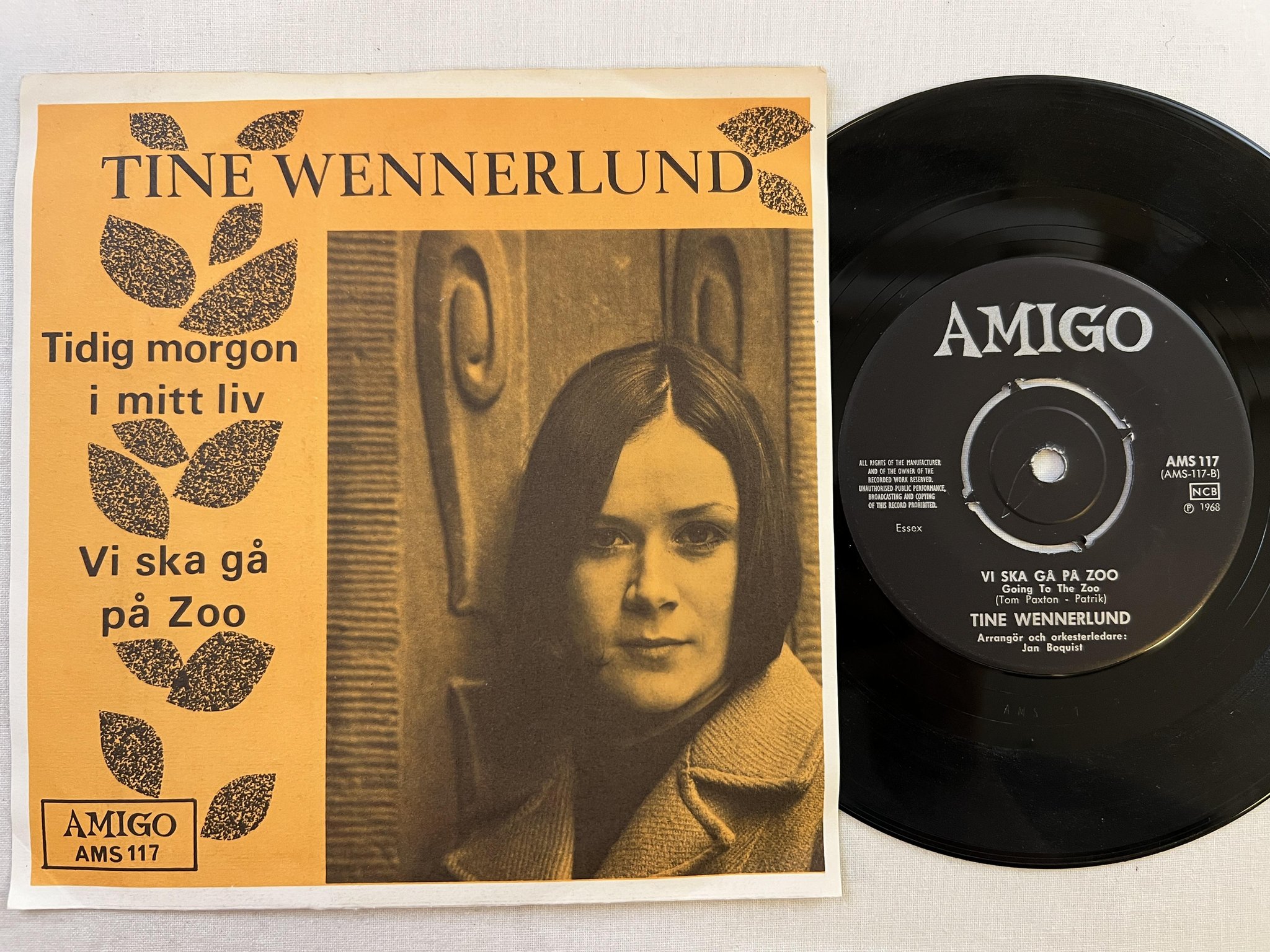Omslagsbild för skivan TINE WENNERLUND tidig morgon i mitt liv 7" -68 AMIGO AMS 117
