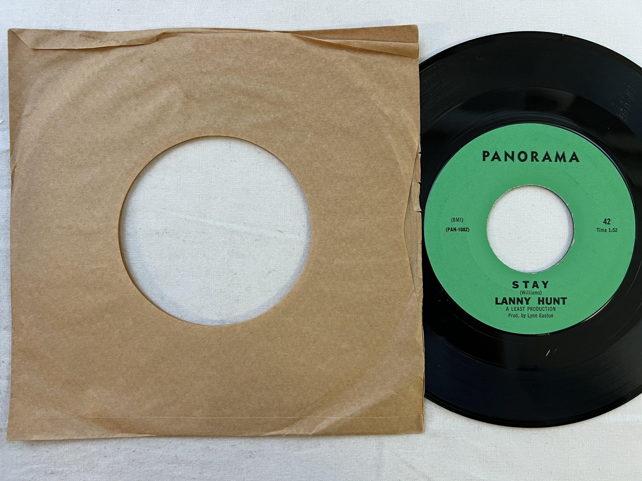 Omslagsbild för skivan LANNY HUNT Stay / Suzie Q 7" -66 US PANORAMA 42 *** mega rare soul 45 ***