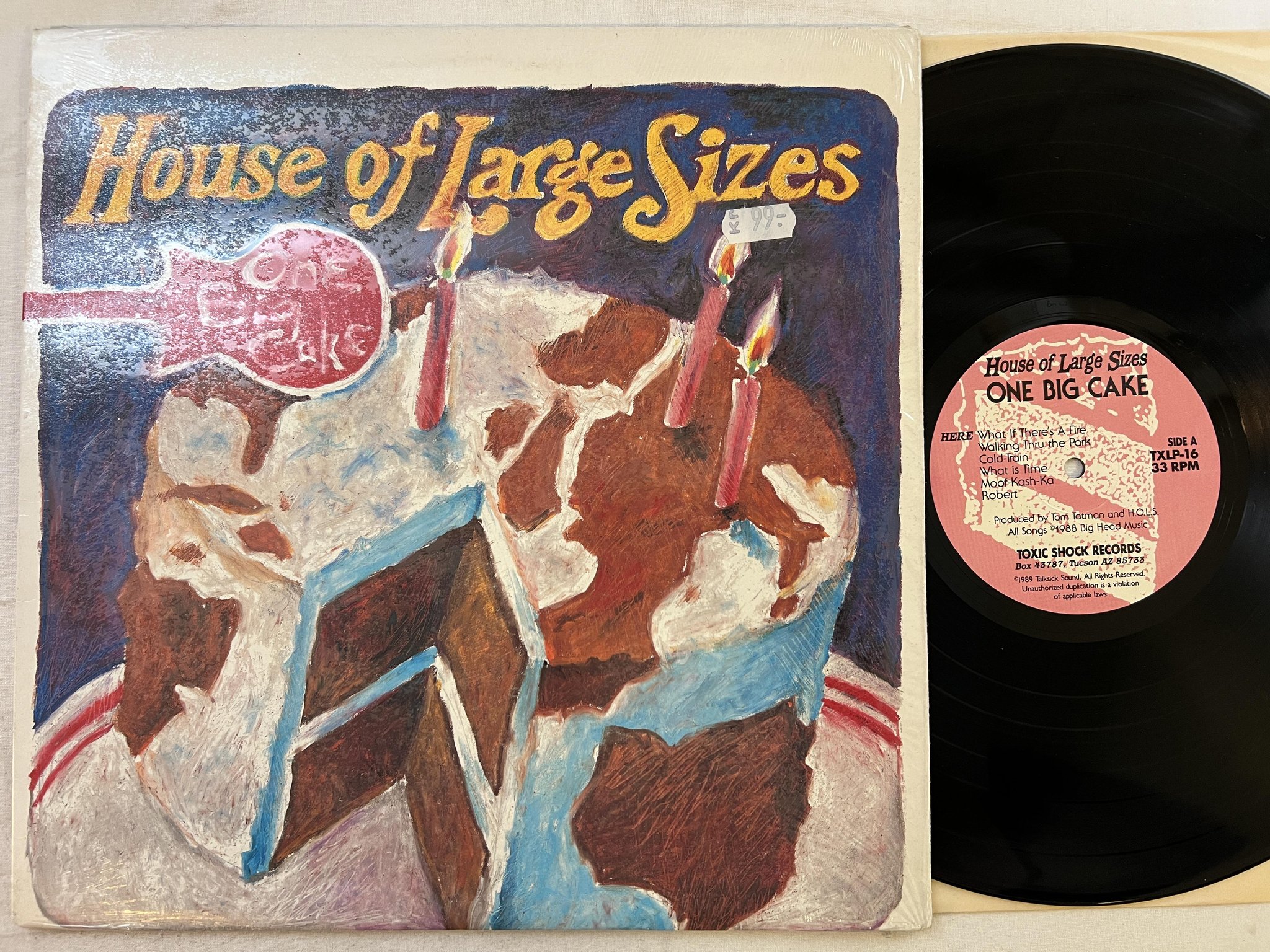 Omslagsbild för skivan HOUSE OF LARGE SIZES One Big Cake LP -89 US toxic shock txlp-16 ** INDIE **