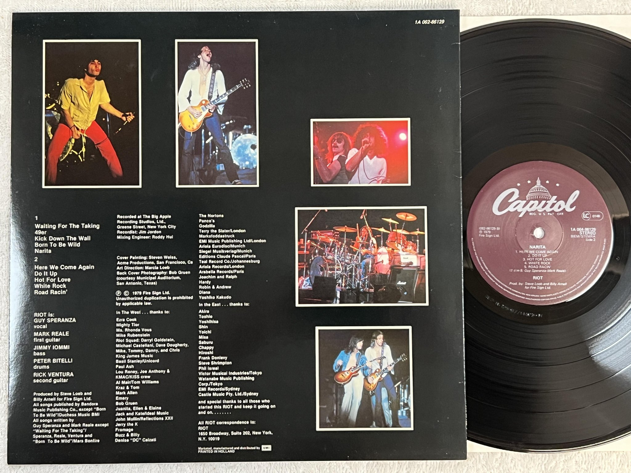 Omslagsbild för skivan RIOT narita LP -79 Hol CAPITOL 1A 064-86129