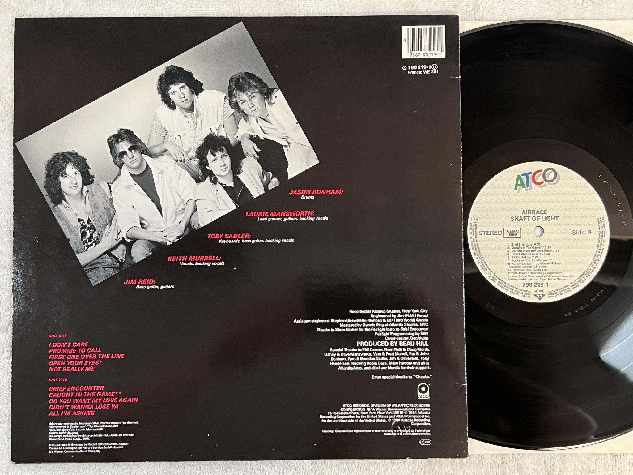 Omslagsbild för skivan AIRRACE Shaft Of Light LP -84 ATCO 790 219-1