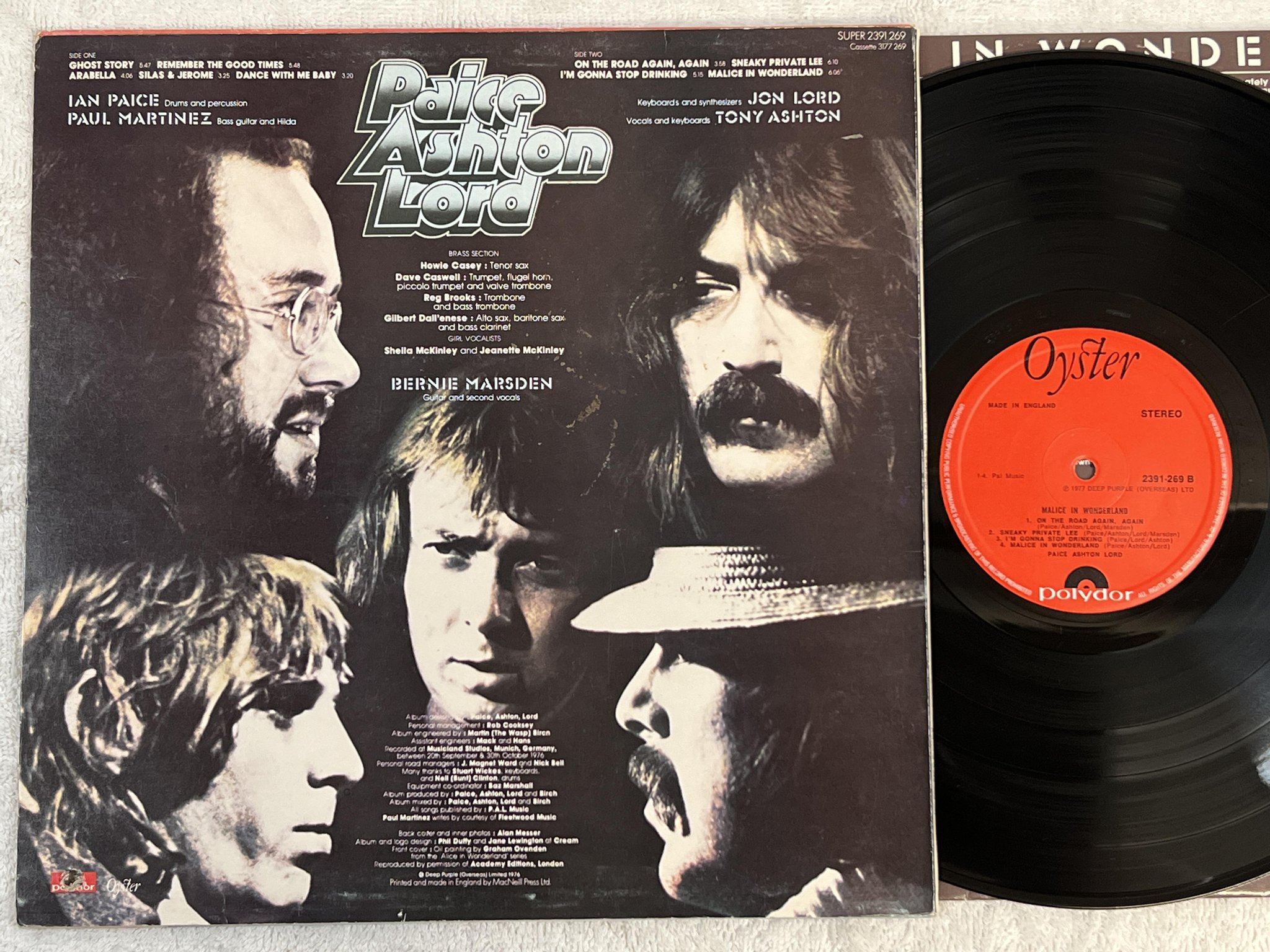 Omslagsbild för skivan PAICE ASHTON LORD Malice In Wonderland LP -77 UK OYSTER 2391 269