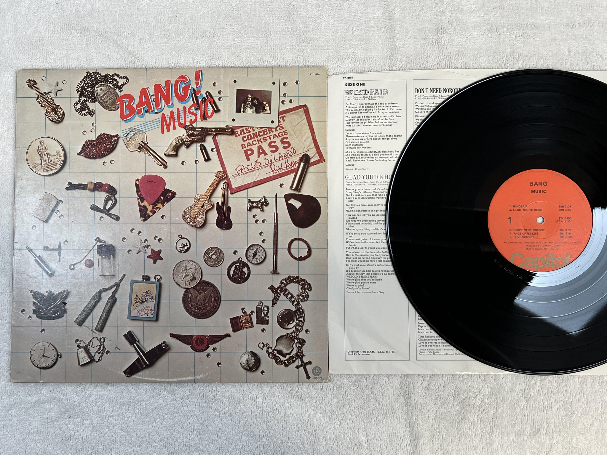 Omslagsbild för skivan BANG music LP -73 US CAPITOL ST-11190