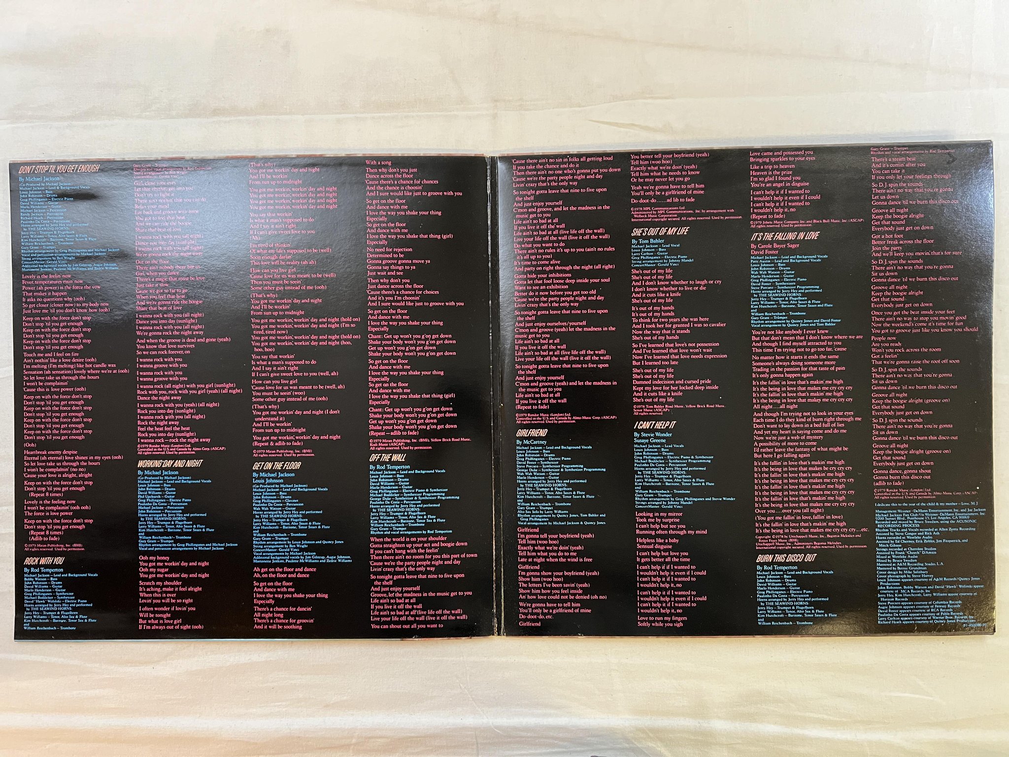 Omslagsbild för skivan MICHAEL JACKSON off the wall LP Hol EPIC EPC 4500861