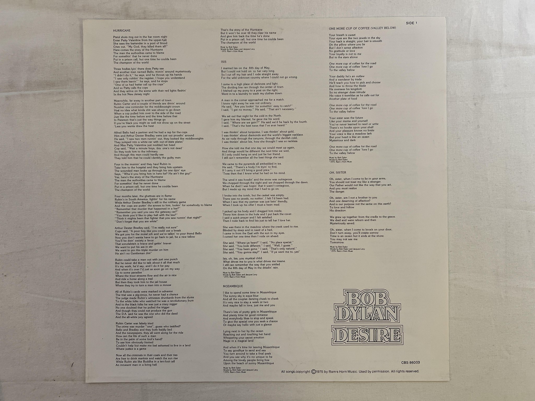 Omslagsbild för skivan BOB DYLAN desire LP -75 Hol CBS 86003 ** One more cup of coffee **