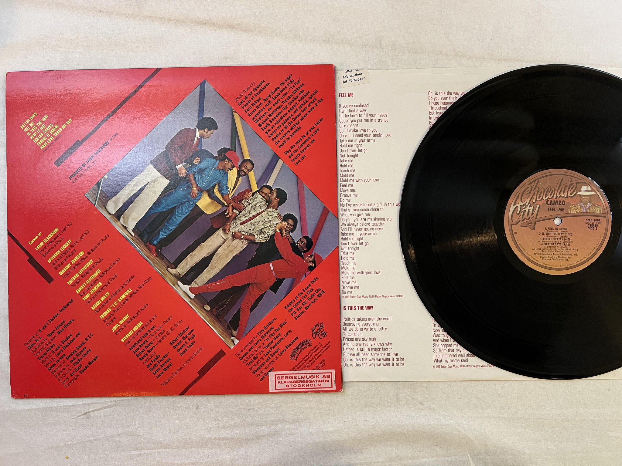 Omslagsbild för skivan CAMEO feel me LP -80 US CHOCOLATE CITY CCLP 2016