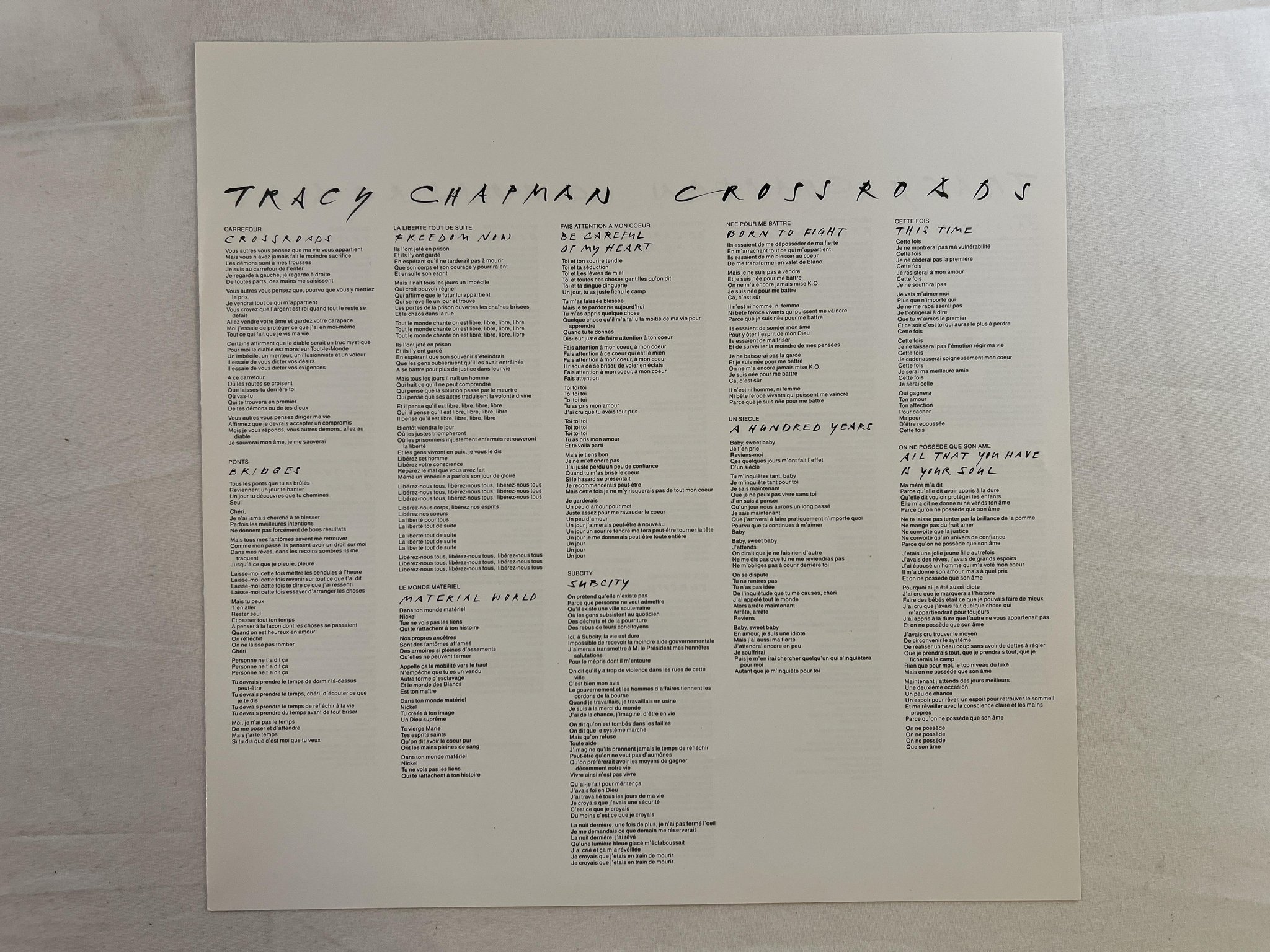 Omslagsbild för skivan TRACY CHAPMAN crossroads LP -89 Ger ELEKTRA 960888-1