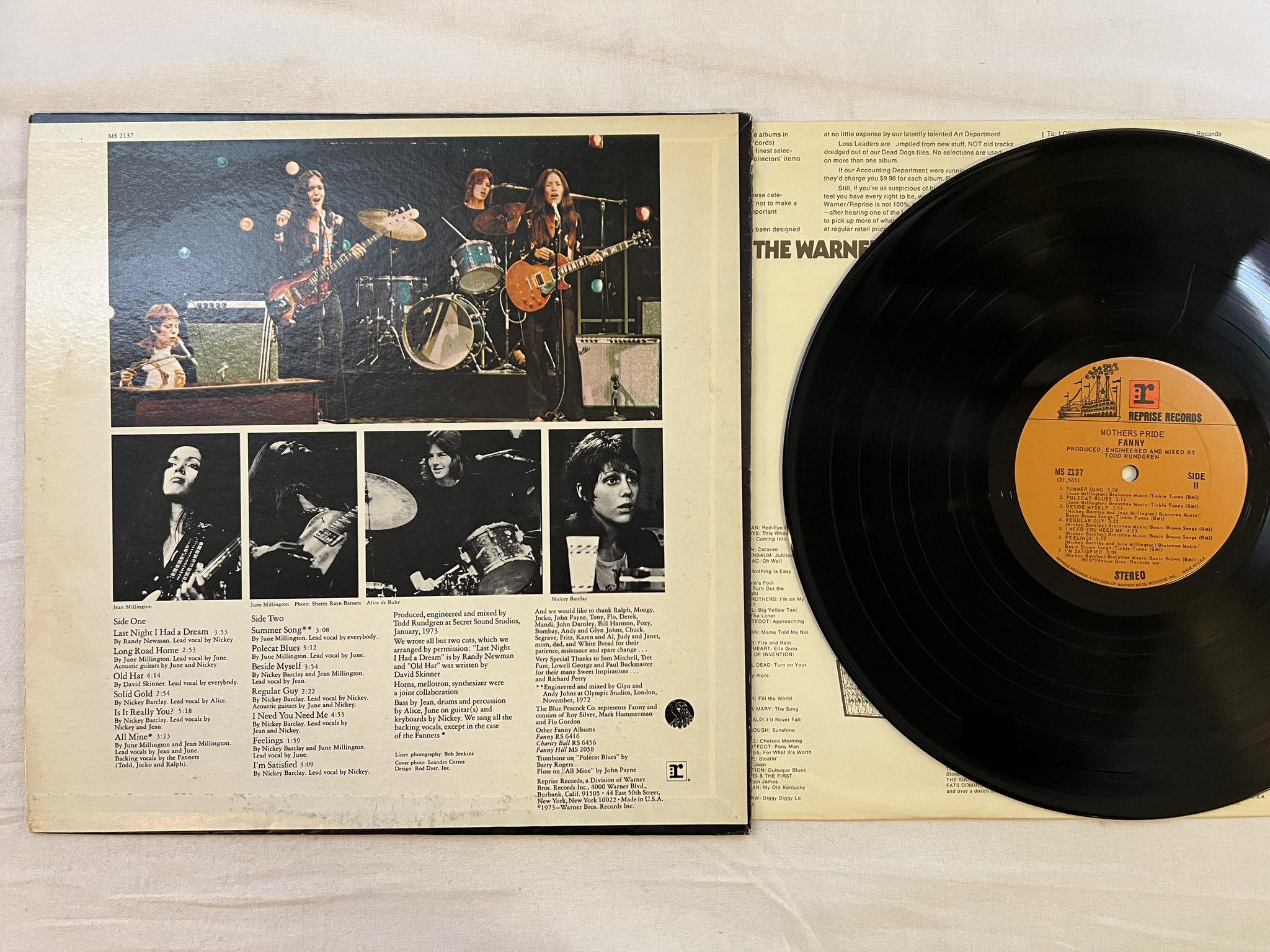 Omslagsbild för skivan FANNY mother's pride LP -73 US REPRISE MS 2137