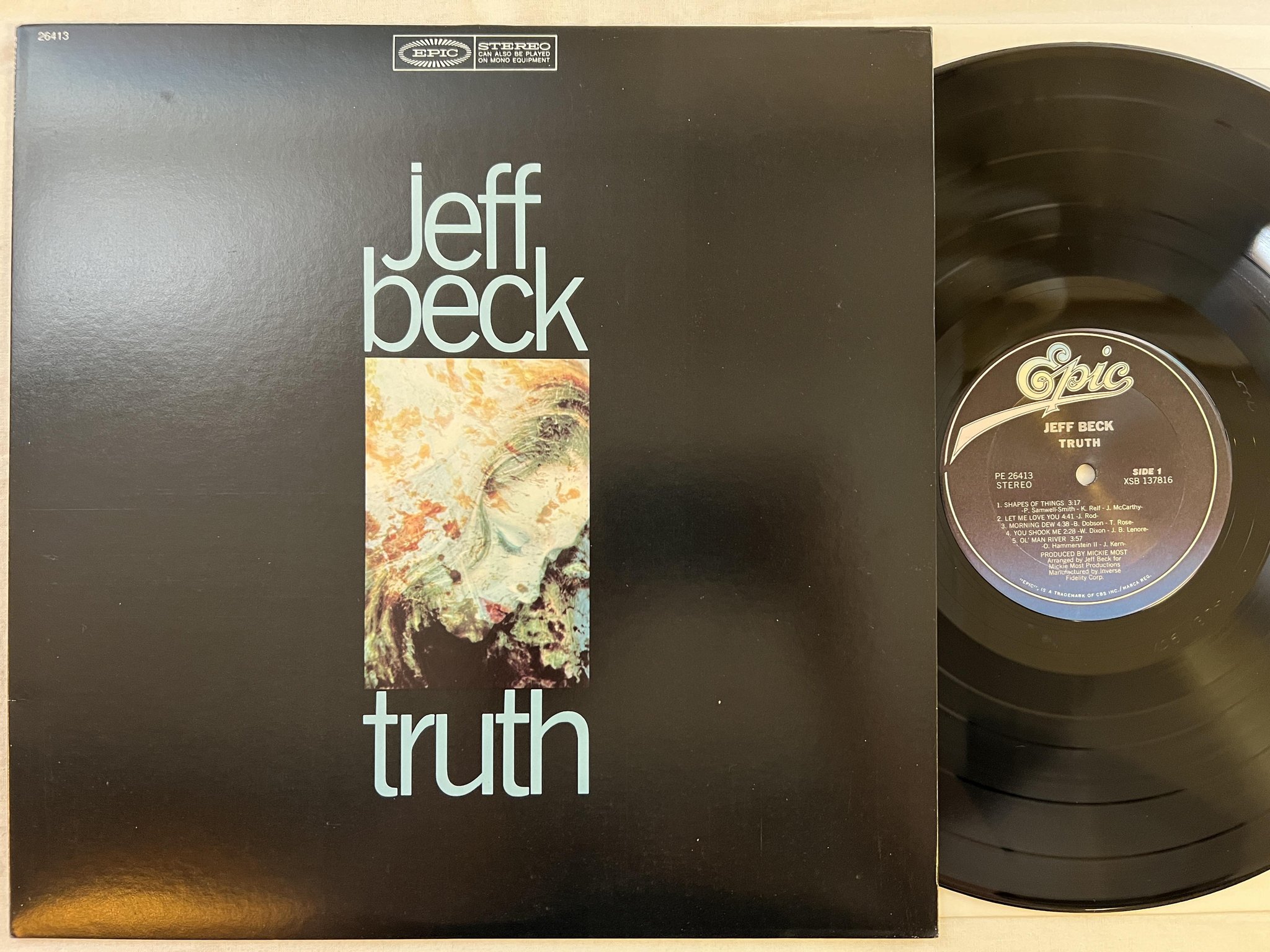 Omslagsbild för skivan JEFF BECK truth LP re US EPIC PE 26413