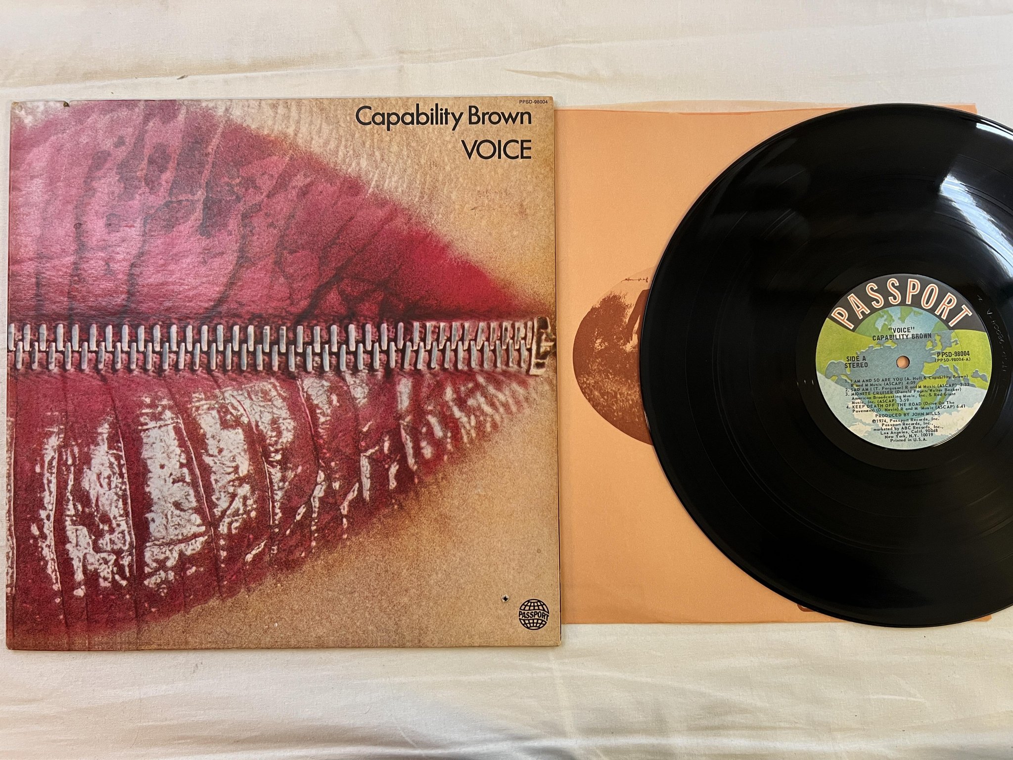Omslagsbild för skivan CAPABILITY BROWN voice LP -74 US PASSPORT PPSD-98004