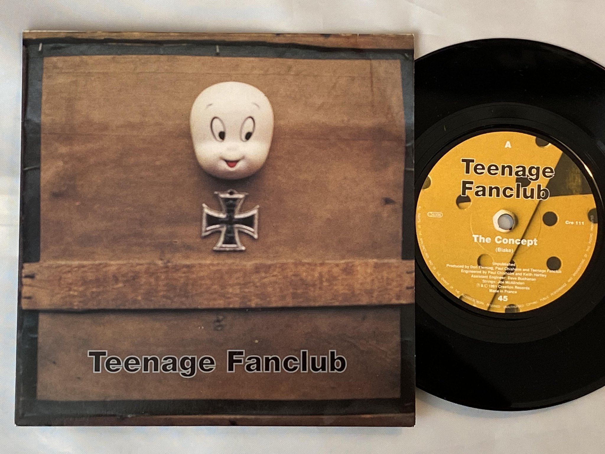 Omslagsbild för skivan TEENAGE FANCLUB The Concept 7" -91 UK CREATION CRE 111