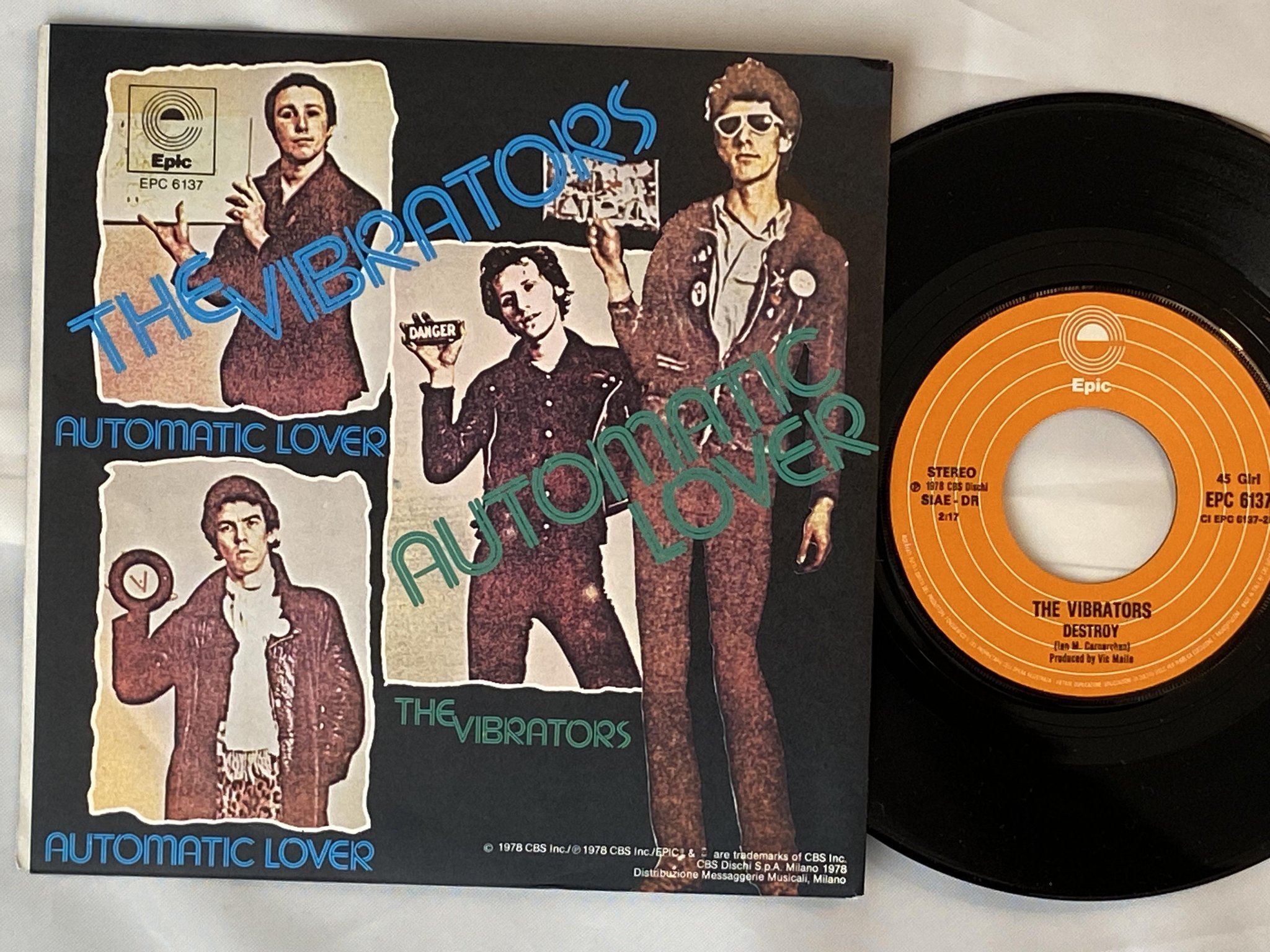 Omslagsbild för skivan THE VIBRATORS automatic lover 7" -78 Ita EPIC EPC 6137
