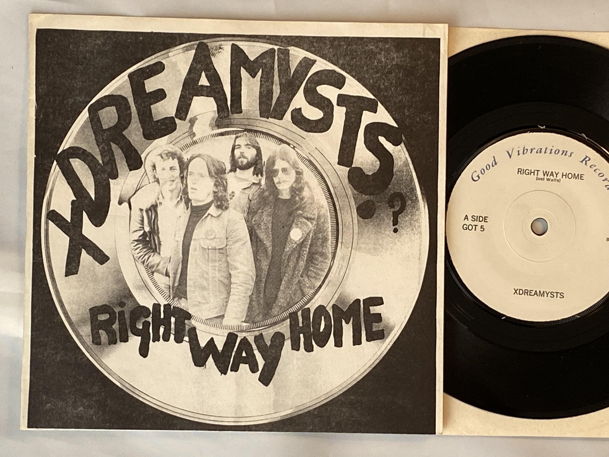 Omslagsbild för skivan XDREAMYSTS right away home 7" -78 UK GOOD VIBRATIONS GOT 5 ** RARE POWER POP **