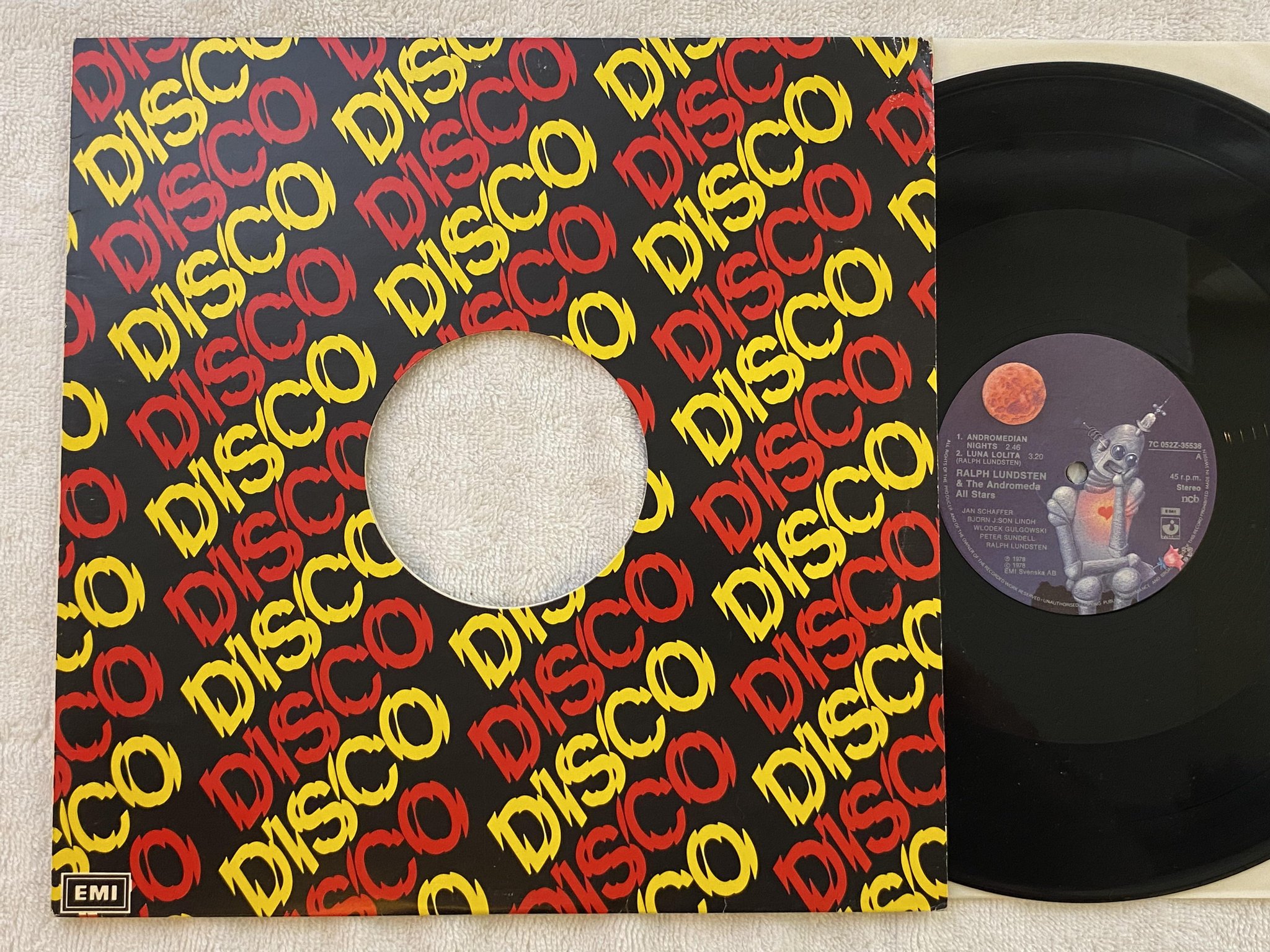 Omslagsbild för skivan RALPH LUNDSTEN andromedian nights 12"single -78 HARVEST *** COSMIC DISCO ***