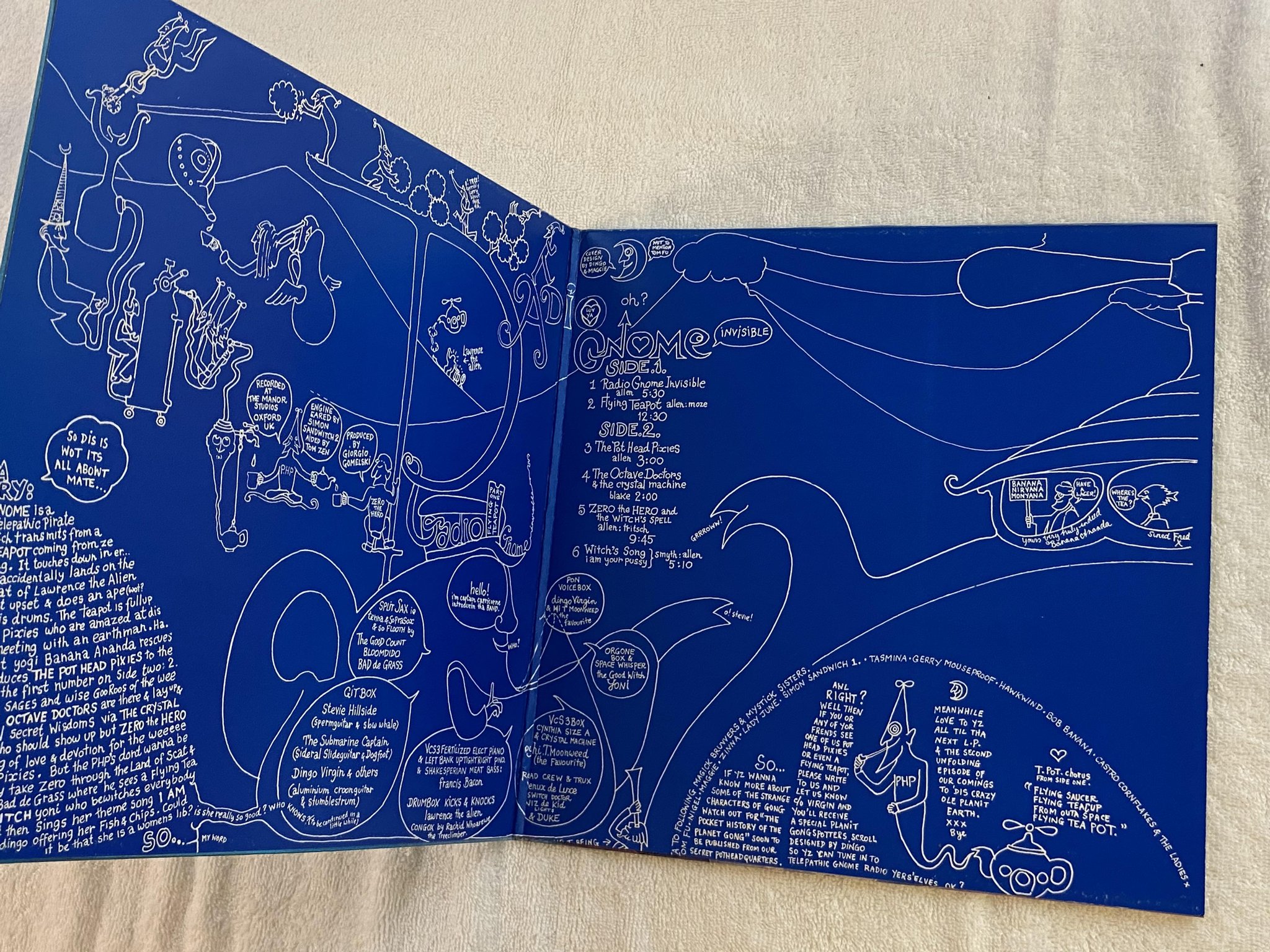 Omslagsbild för skivan GONG the flying teapot LP re UK VIRGIN OVED 14