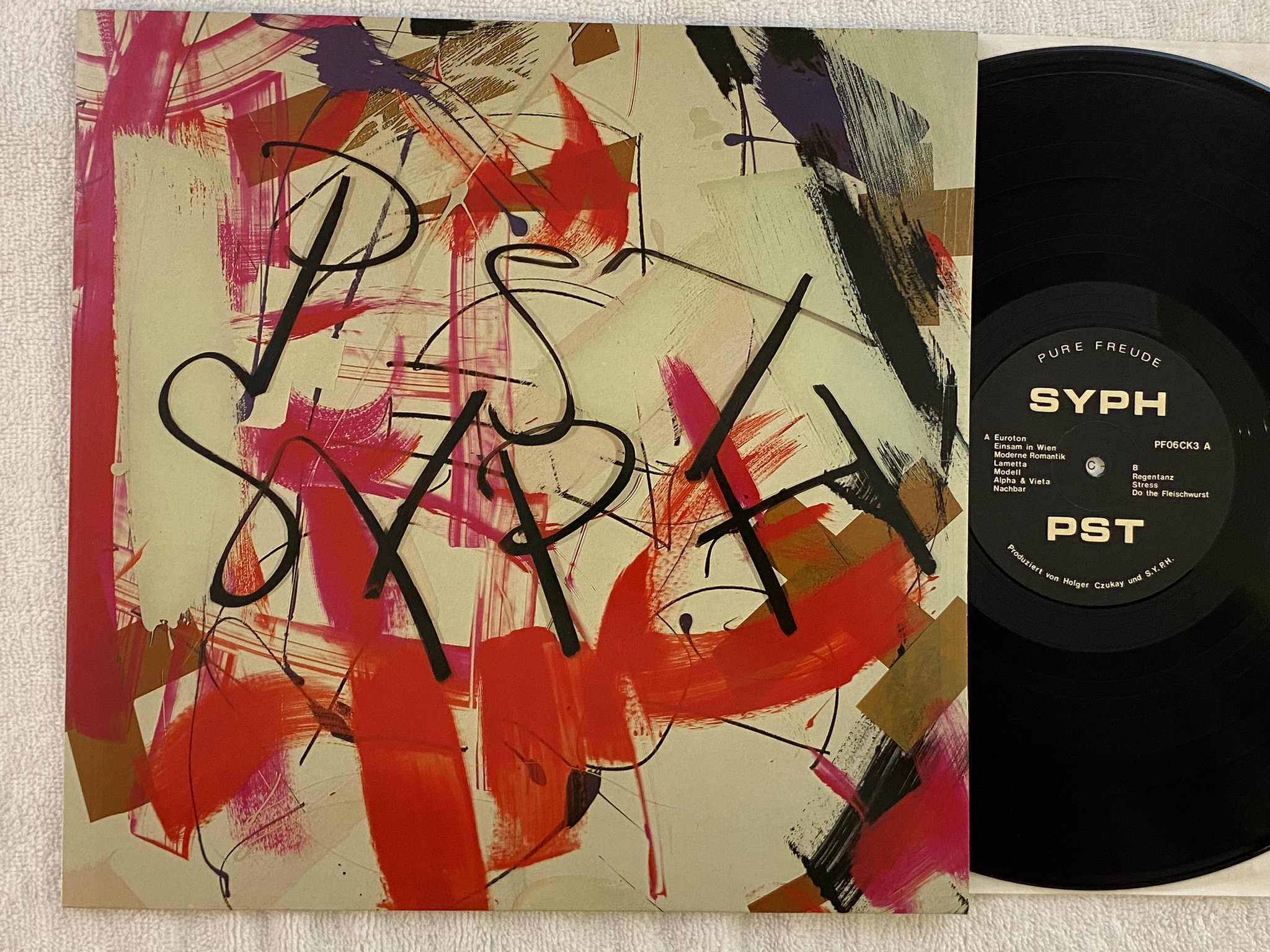 Omslagsbild för skivan S.Y.P.H. pst LP -80 Ger PURE FREUDE PF06CK3