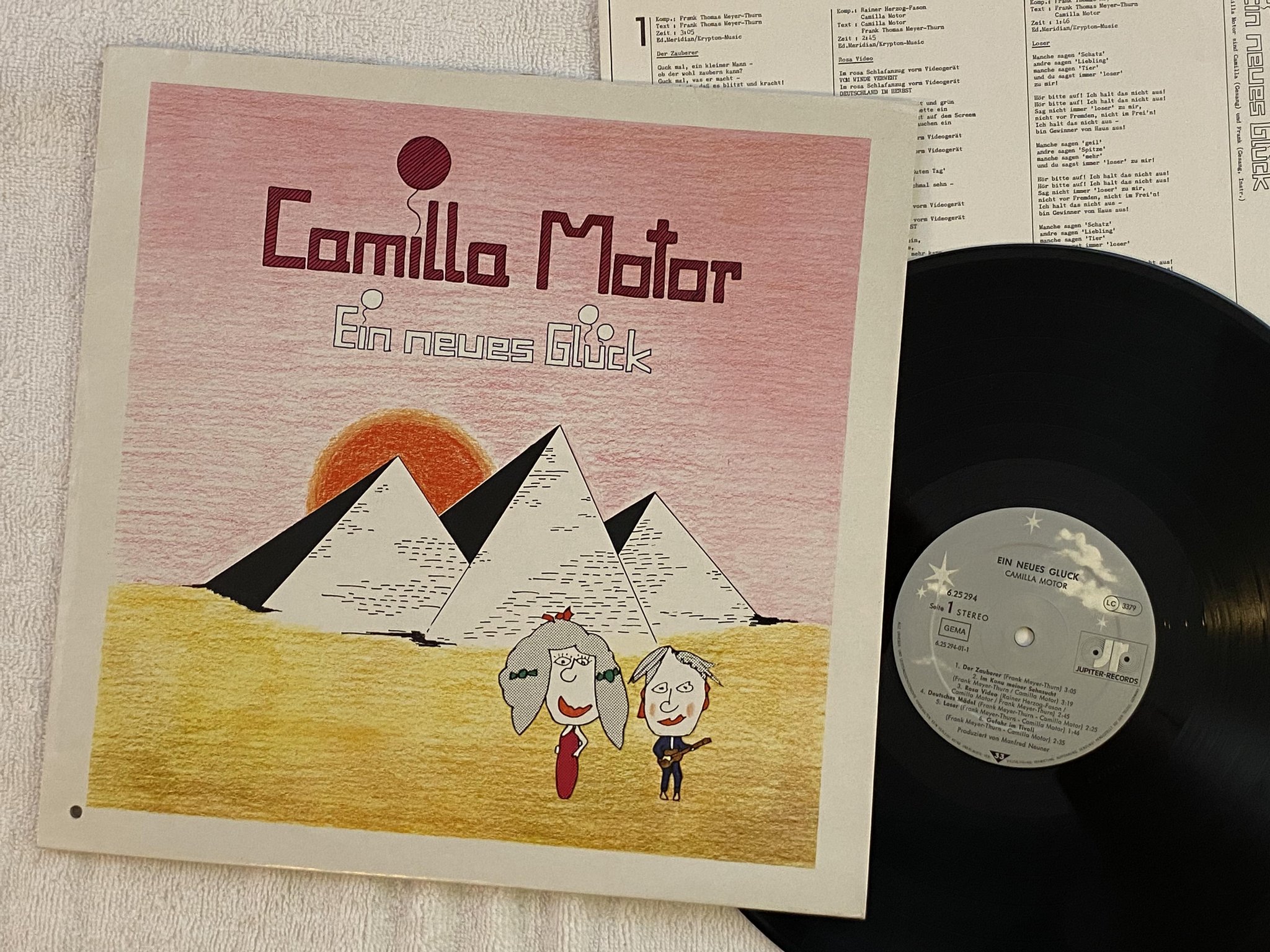 Omslagsbild för skivan CAMILLA MOTOR ein neues Glück LP -82 Ger JUPITER 6.25294 *** LEFTFIELD ***