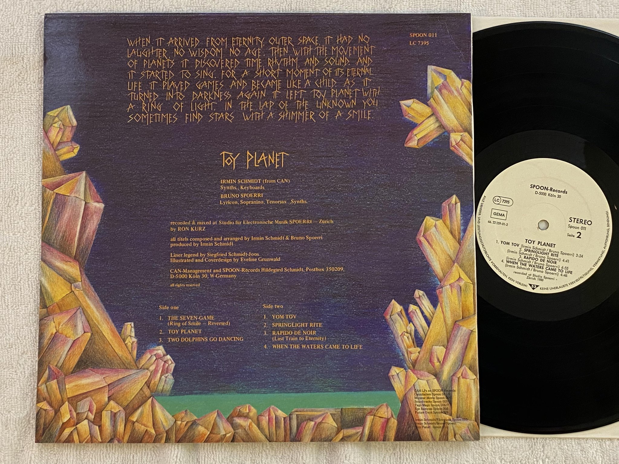 Omslagsbild för skivan IRMIN SCHMIDT & BRUNO SPOERRI Toy Planet LP -81 SPOON 011