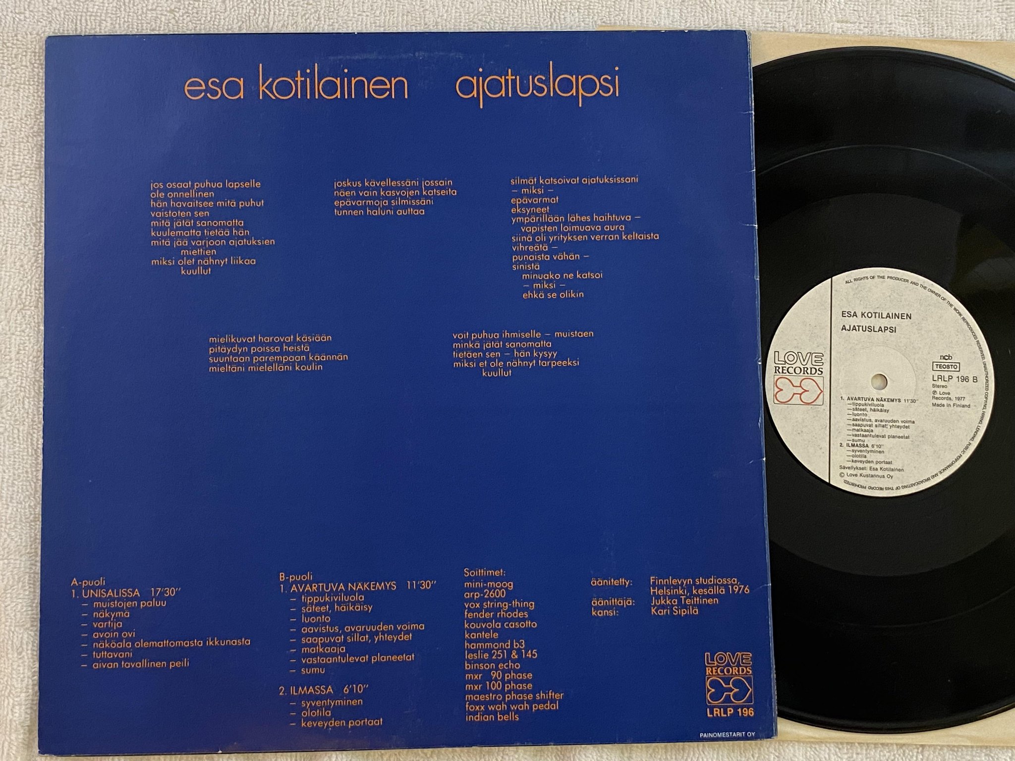 Omslagsbild för skivan ESA KOTILAINEN ajatuslapsi LP -77 Finland LOVE RECORDS LRLP 196
