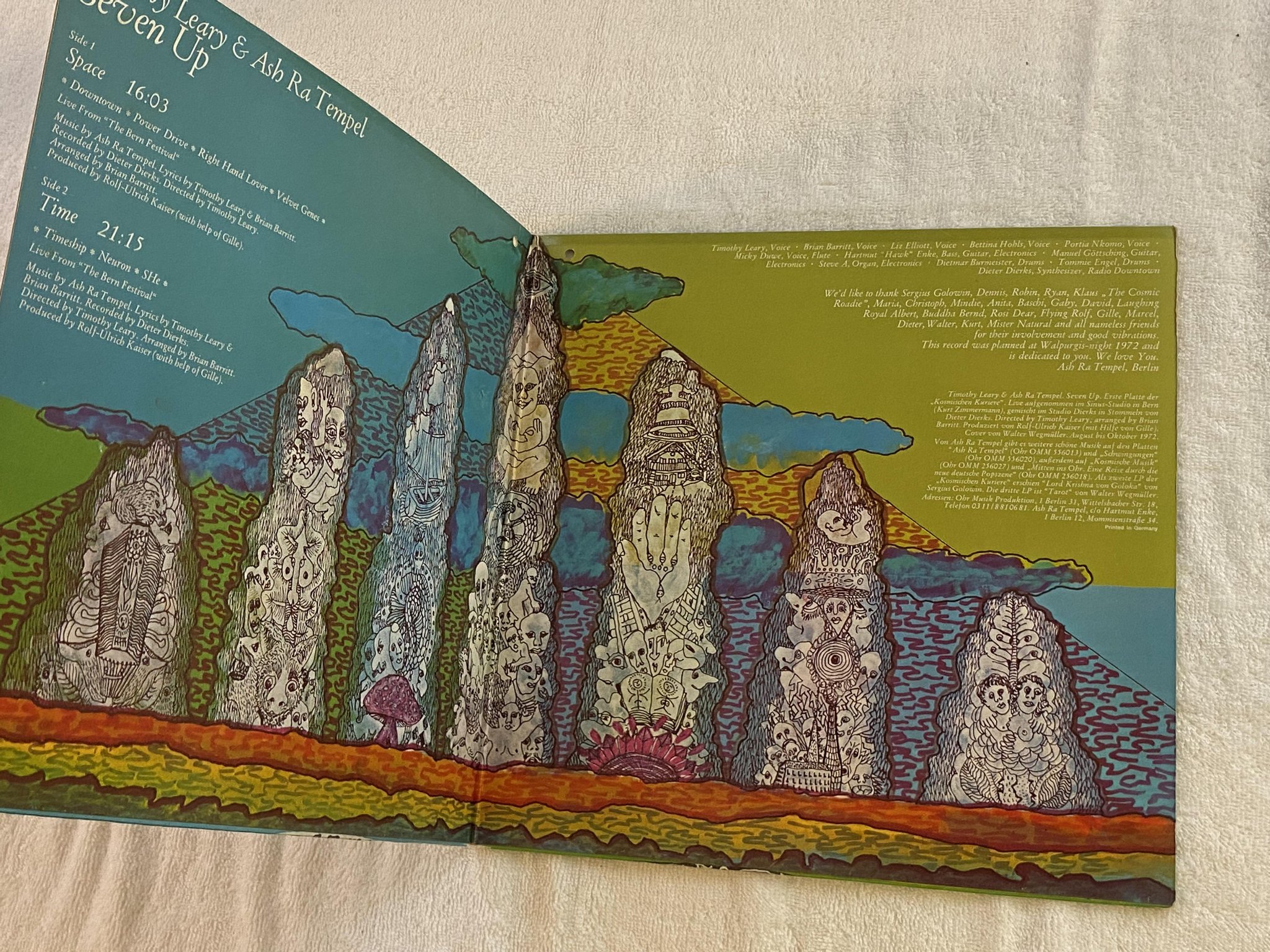 Omslagsbild för skivan Timothy Leary & Ash Ra Tempel - seven up LP -73 Ger OHR KK 58.001 ** Kraut ***