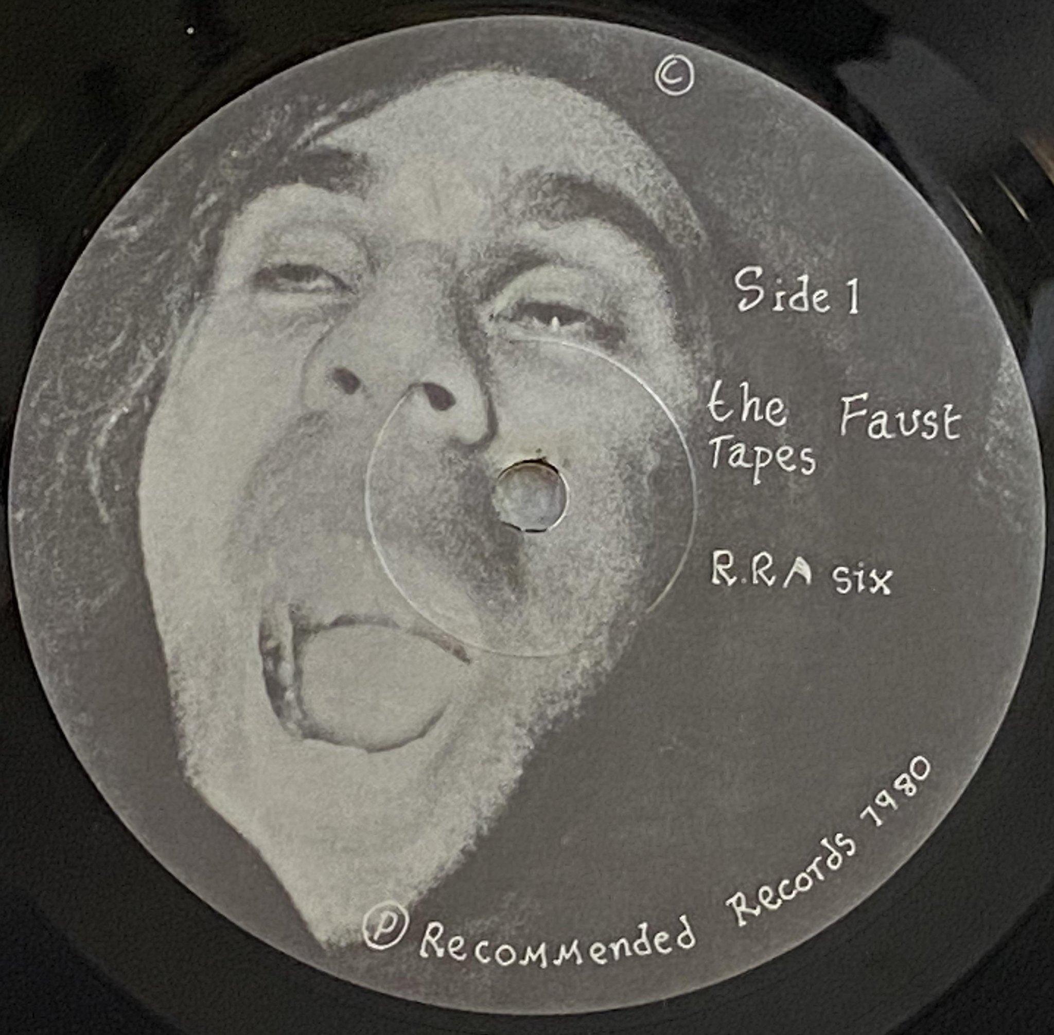 Omslagsbild för skivan FAUST The Faust Tapes LP -80 UK RECOMMENDED R.R. SIX