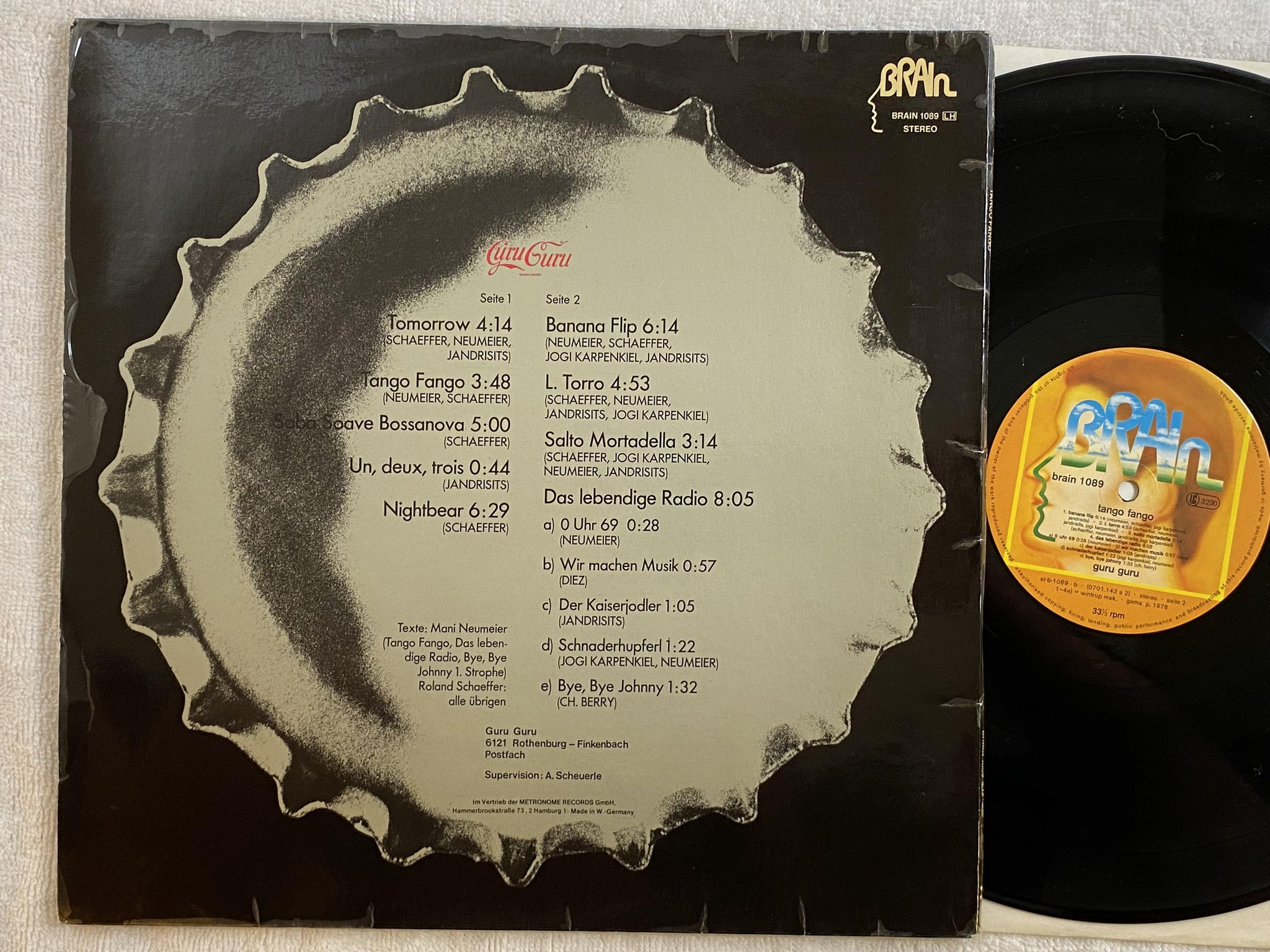 Omslagsbild för skivan GURU GURU tango fango LP -76 Ger BRAIN 1089