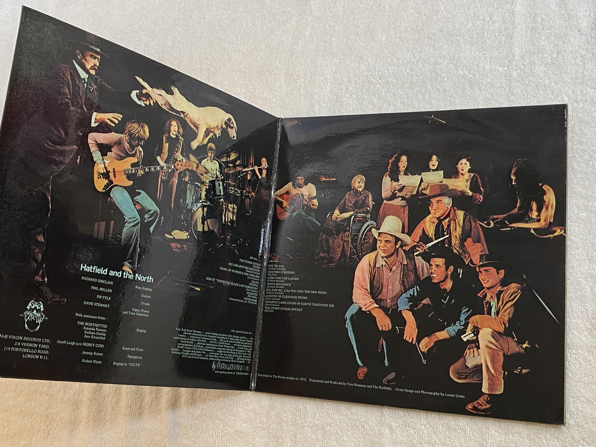 Omslagsbild för skivan Hatfield And The North LP -74 UK virgin v 2008 *** jazz-prog ***