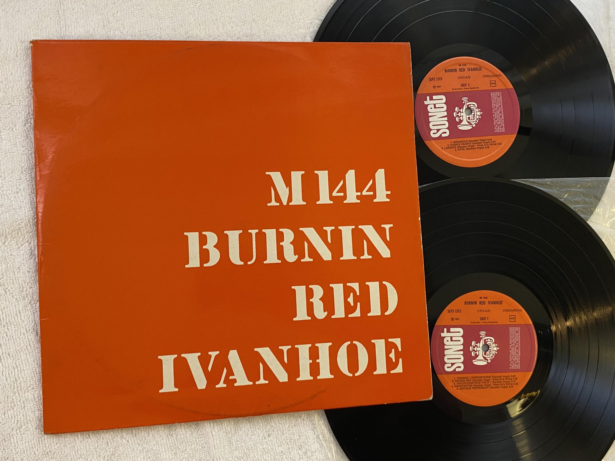 Omslagsbild för skivan BURNING RED IVANHOE M 144 2xLP -70 Den SONET SLPS 1512-13