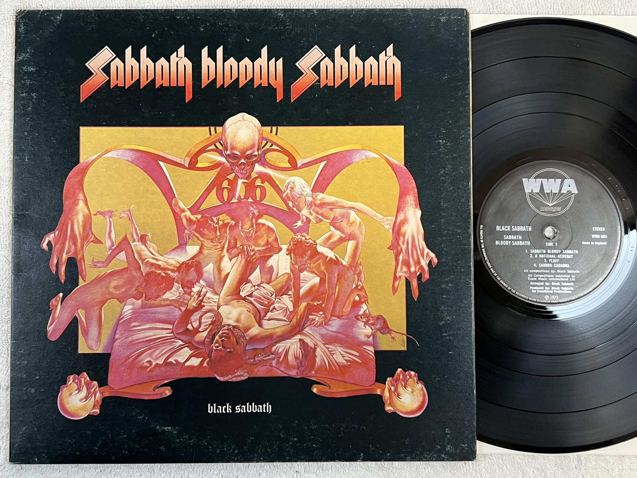 Omslagsbild för skivan BLACK SABBATH sabbath bloody sabbath LP -73 UK WWA 005