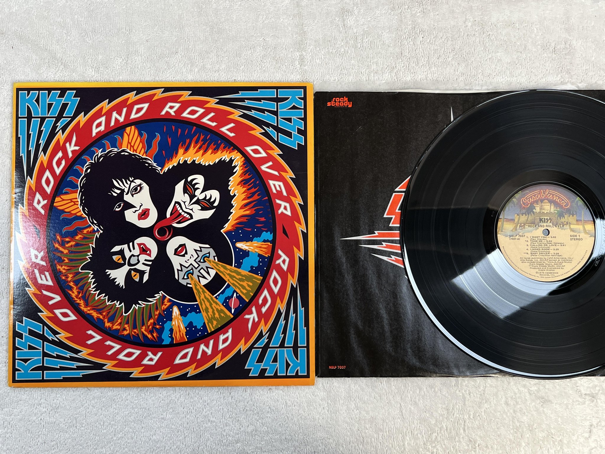 Omslagsbild för skivan KISS rock and roll over LP -76 US CASABLANCA NBLP 7037