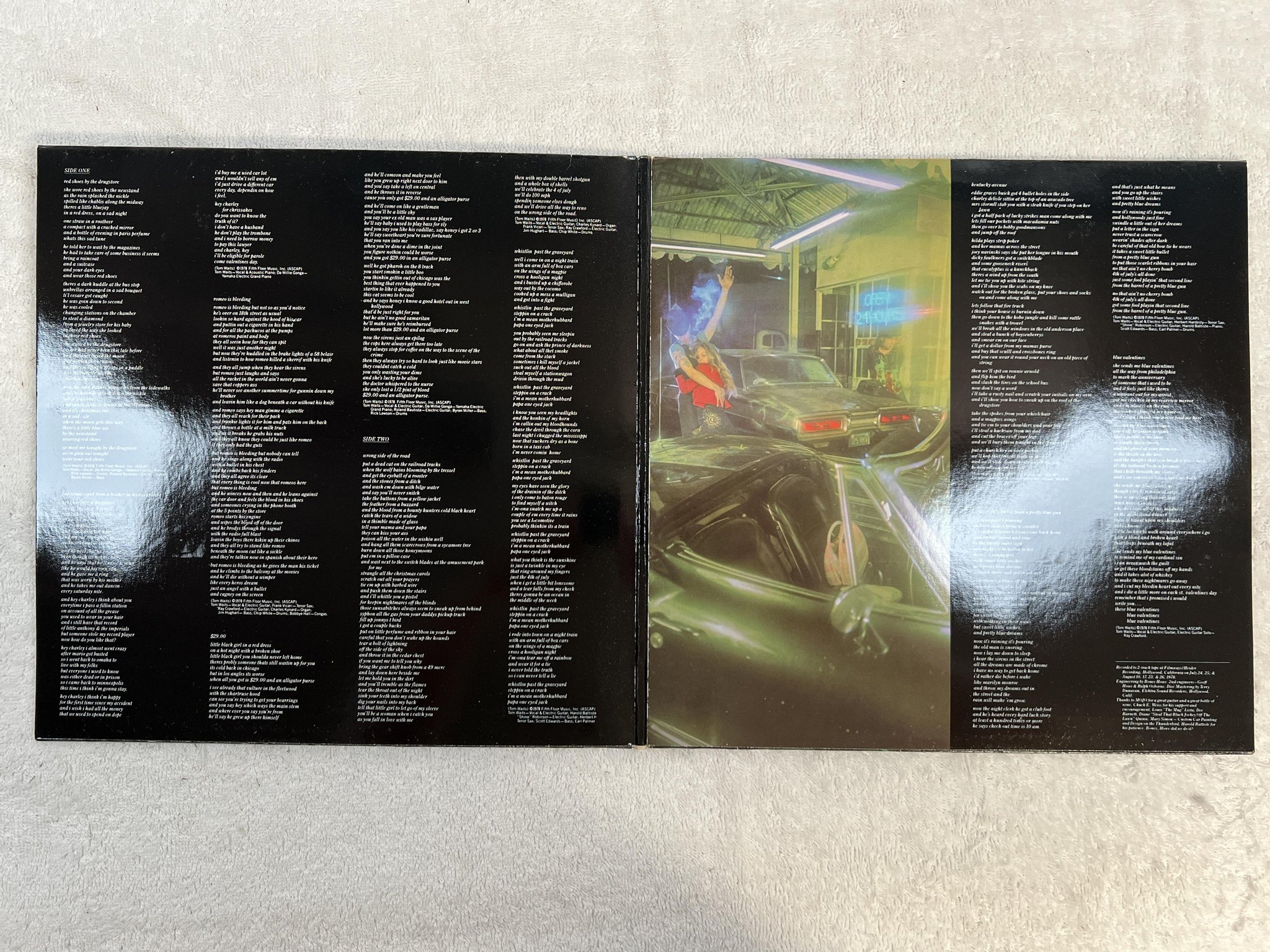 Omslagsbild för skivan TOM WAITS blue valentine LP -78 Ger ASYLUM AS 53088