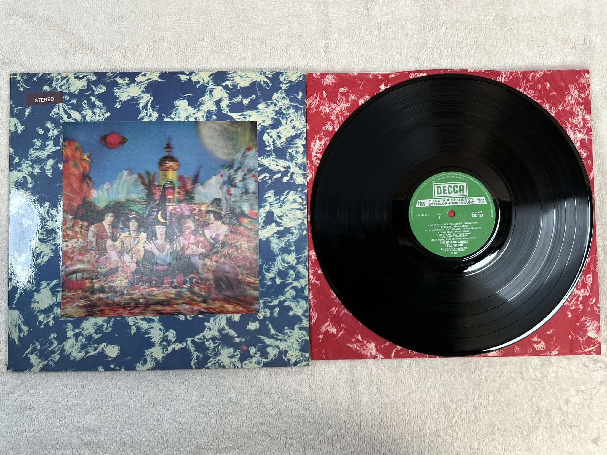 Omslagsbild för skivan THE ROLLING STONES Their Satanic Majesties Request LP UK DECCA TXS 103